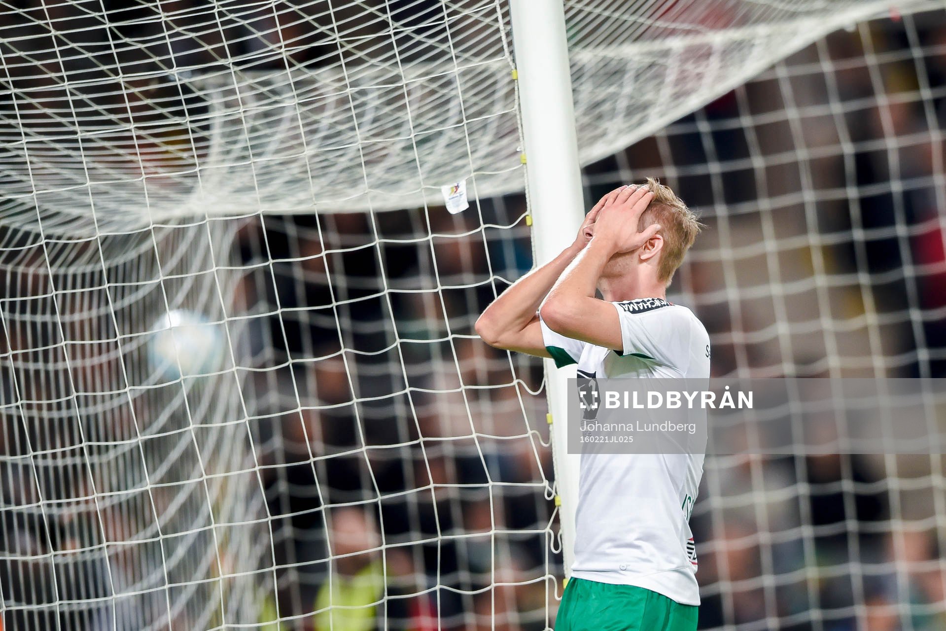 Hammarbys Erik Israelsson deppar