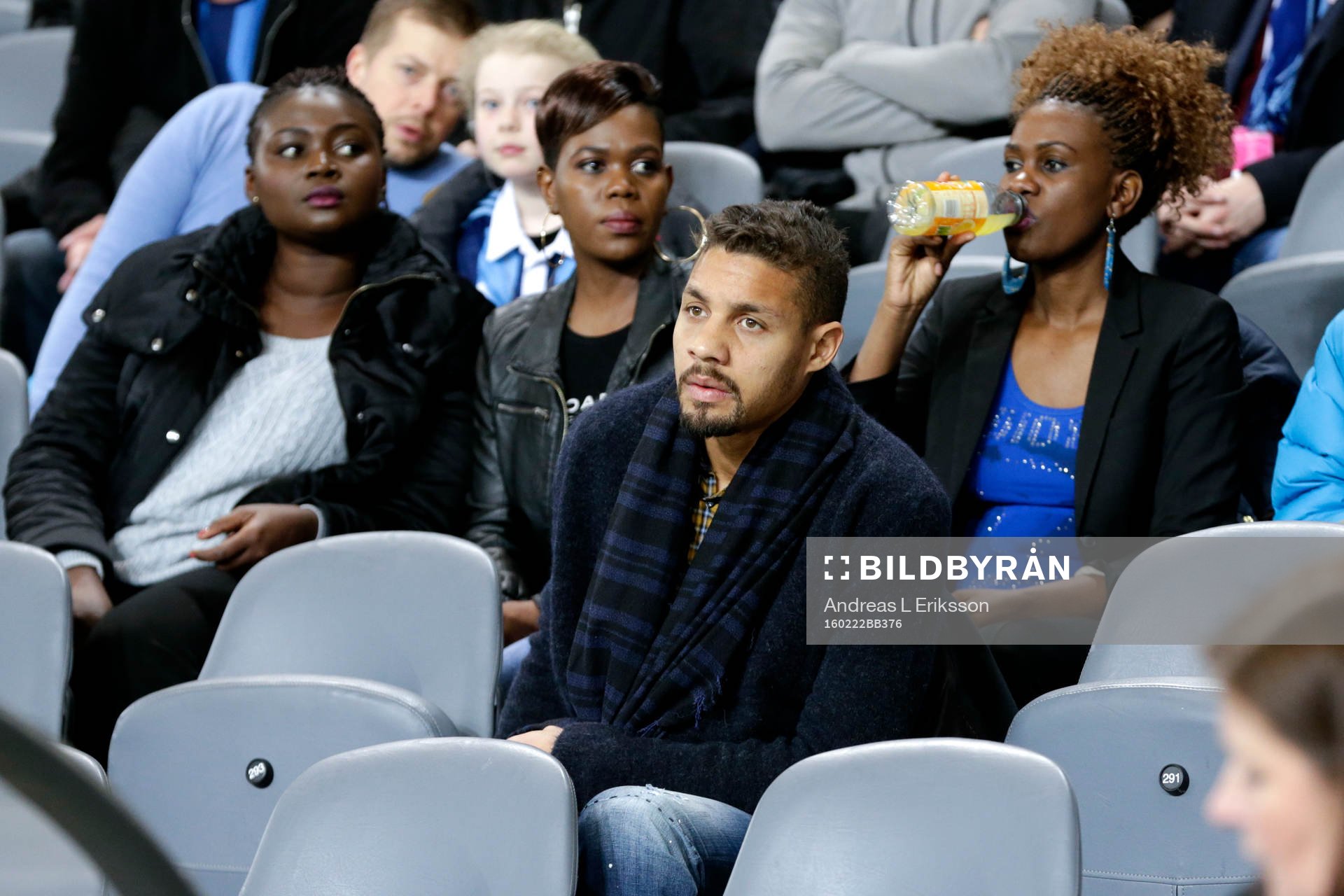 Djurgårdens Mathias Ranégie på läktaren
