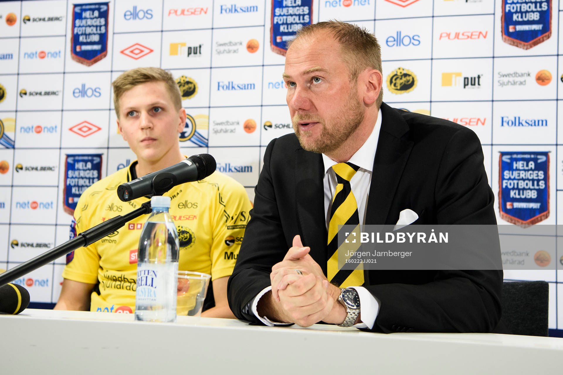 Elfsborgs manager Magnus Haglund med nyförvärv Joakim