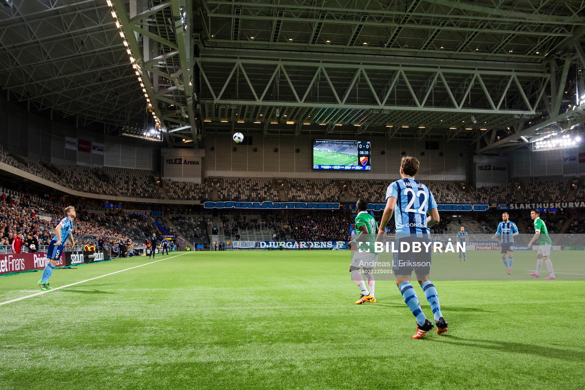 Djurgårdens Stefan Karlsson med ett inkast på Tele2 Arena