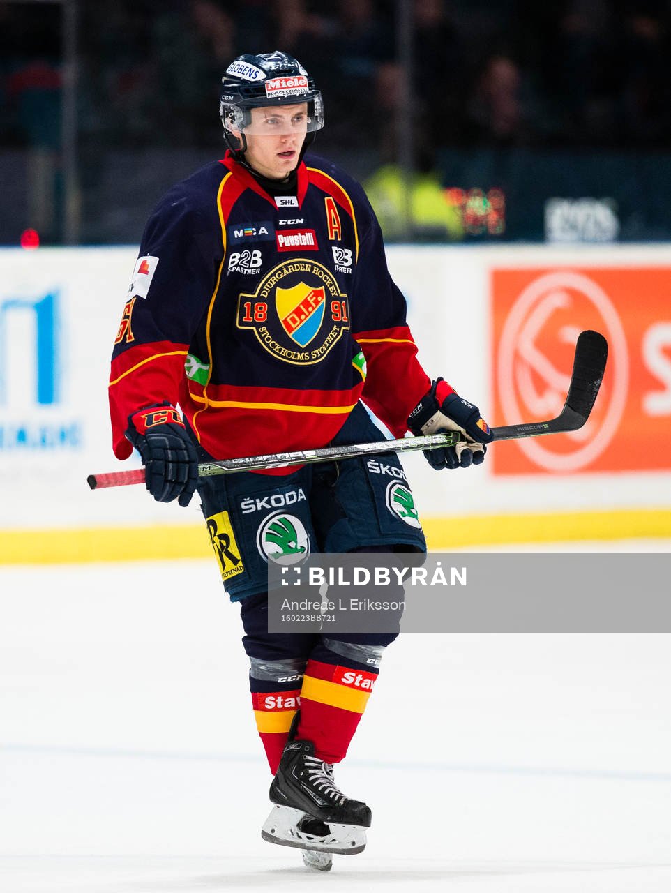 Djurgårdens Markus Ljungh ser deppig ut