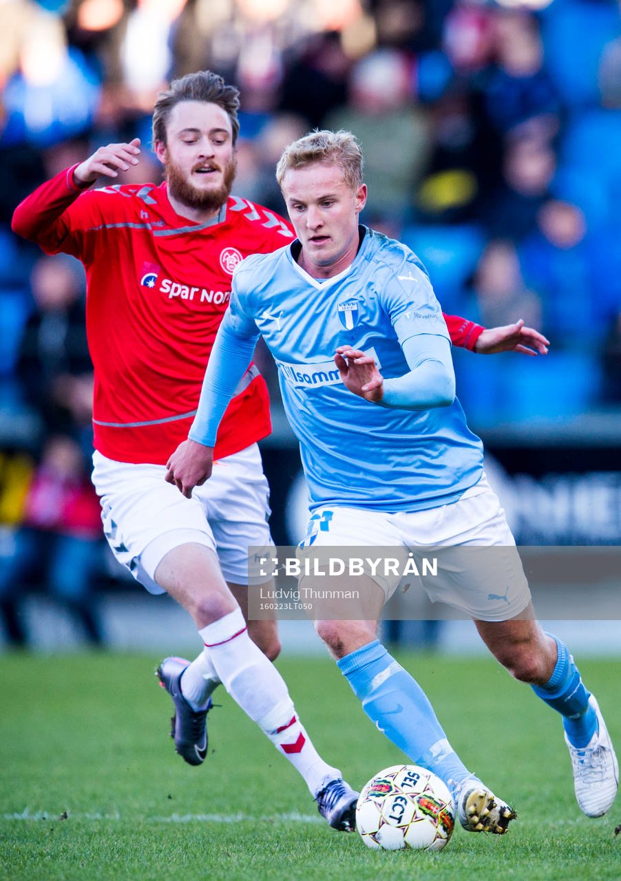Ålborgs Rasmus Jönsson och Malmö FFs Franz Brorsson