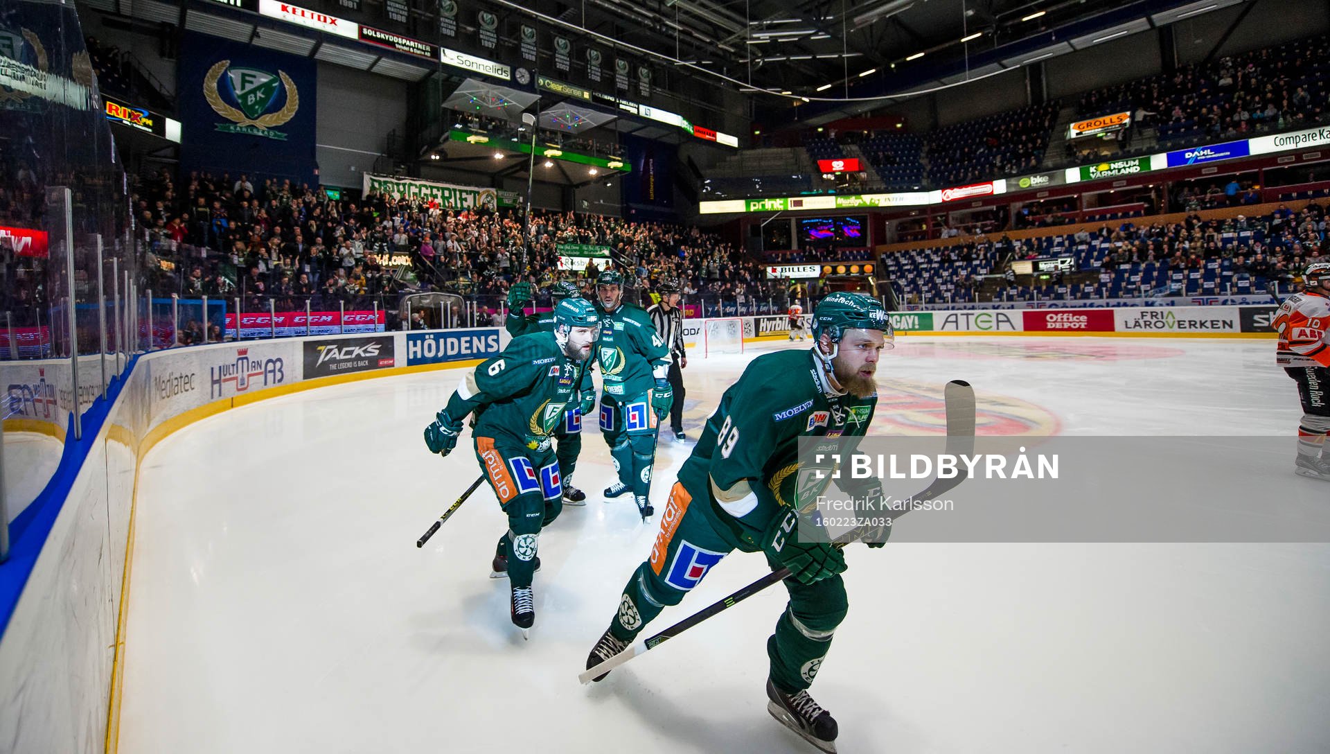 Färjestads Mikael Wikstrand jublar
