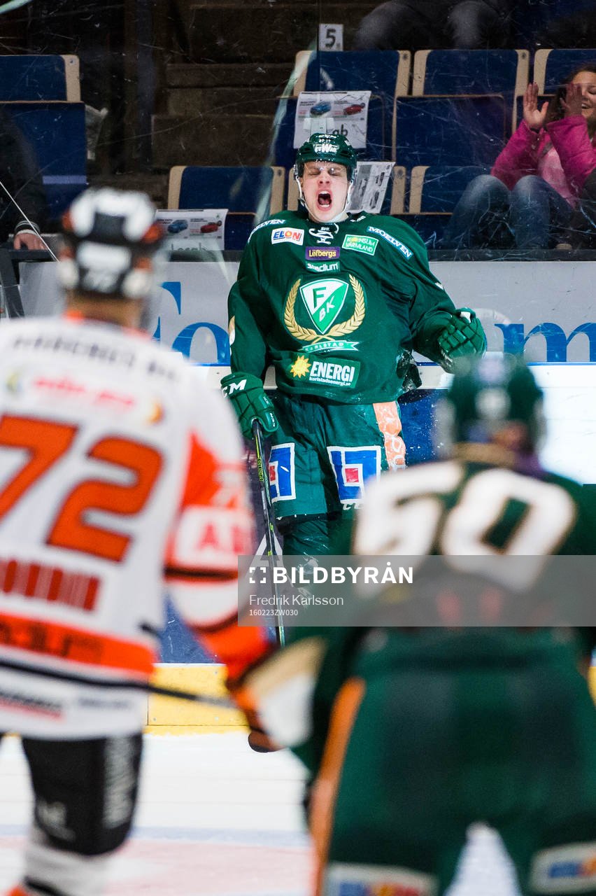 Färjestads Joel Eriksson Ek jublar