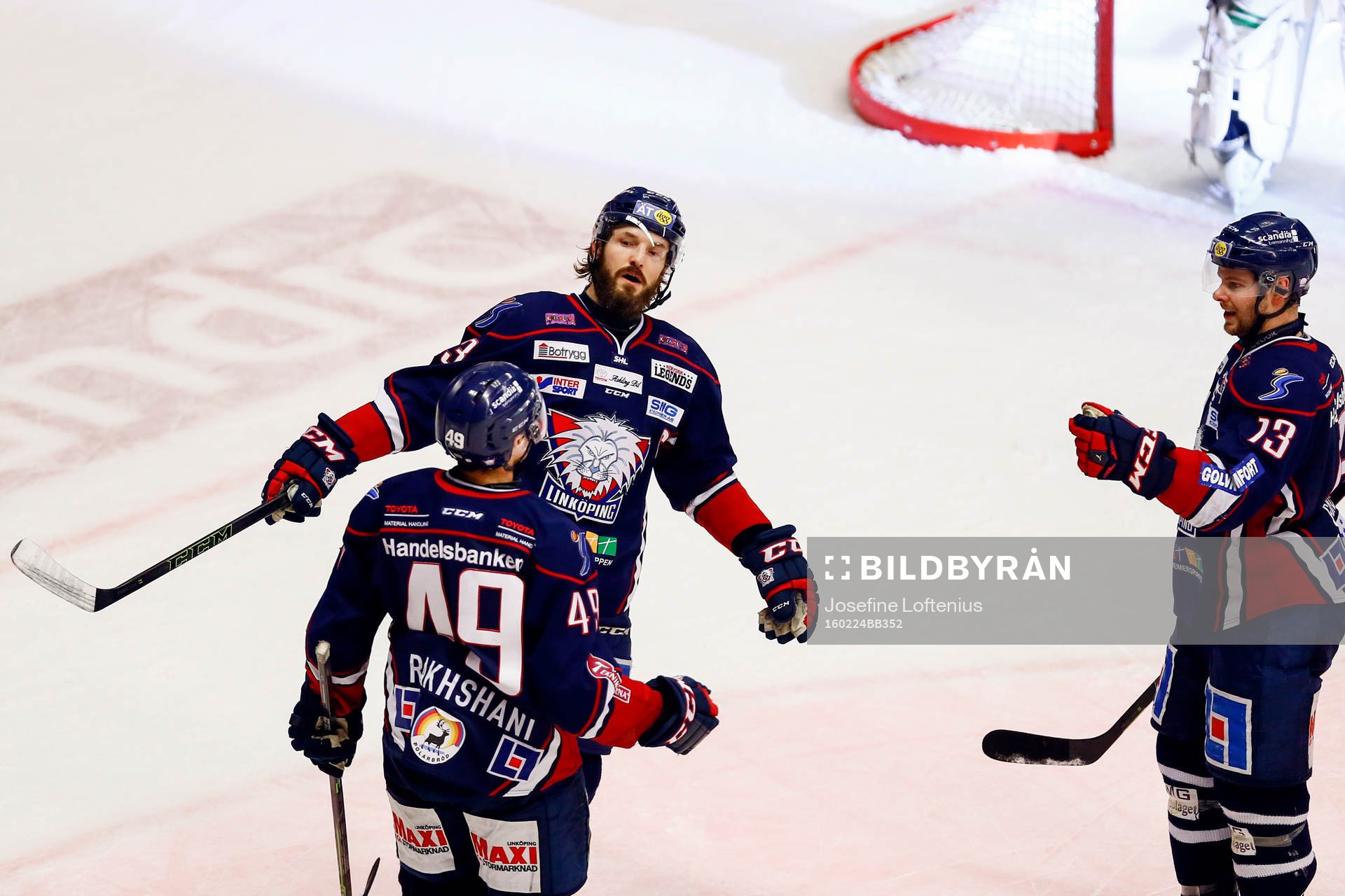 Linköpings Niklas Persson och Rhett Rakhshani jublar