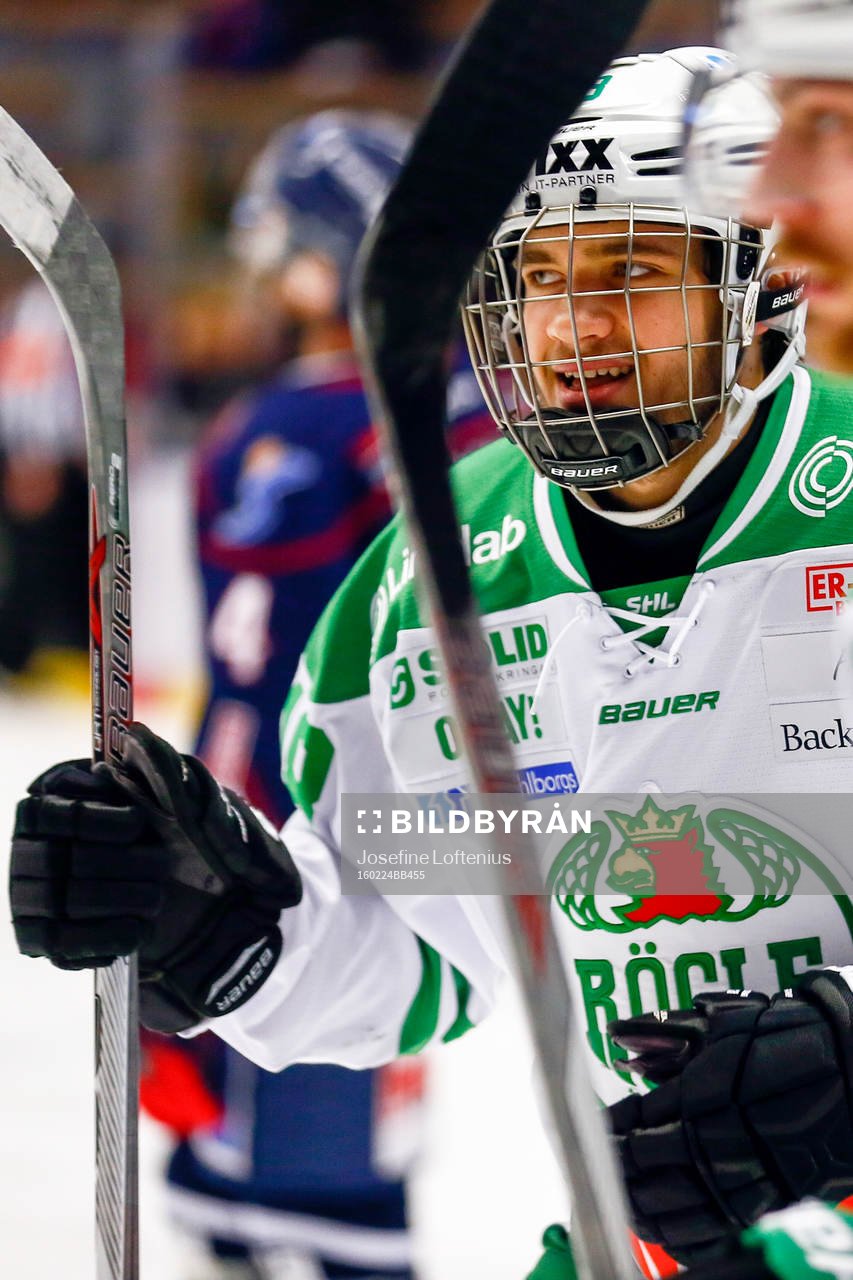 Rögles Timothy Liljegren jublar
