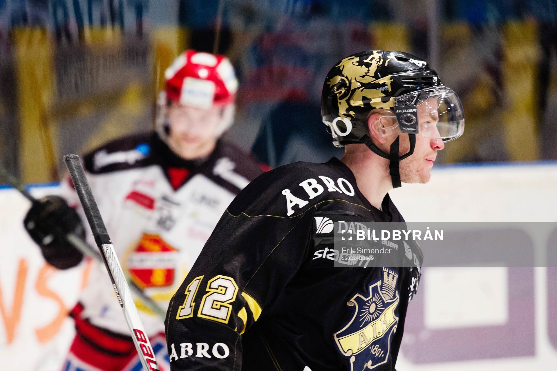 s Fredrik Hynning jublar