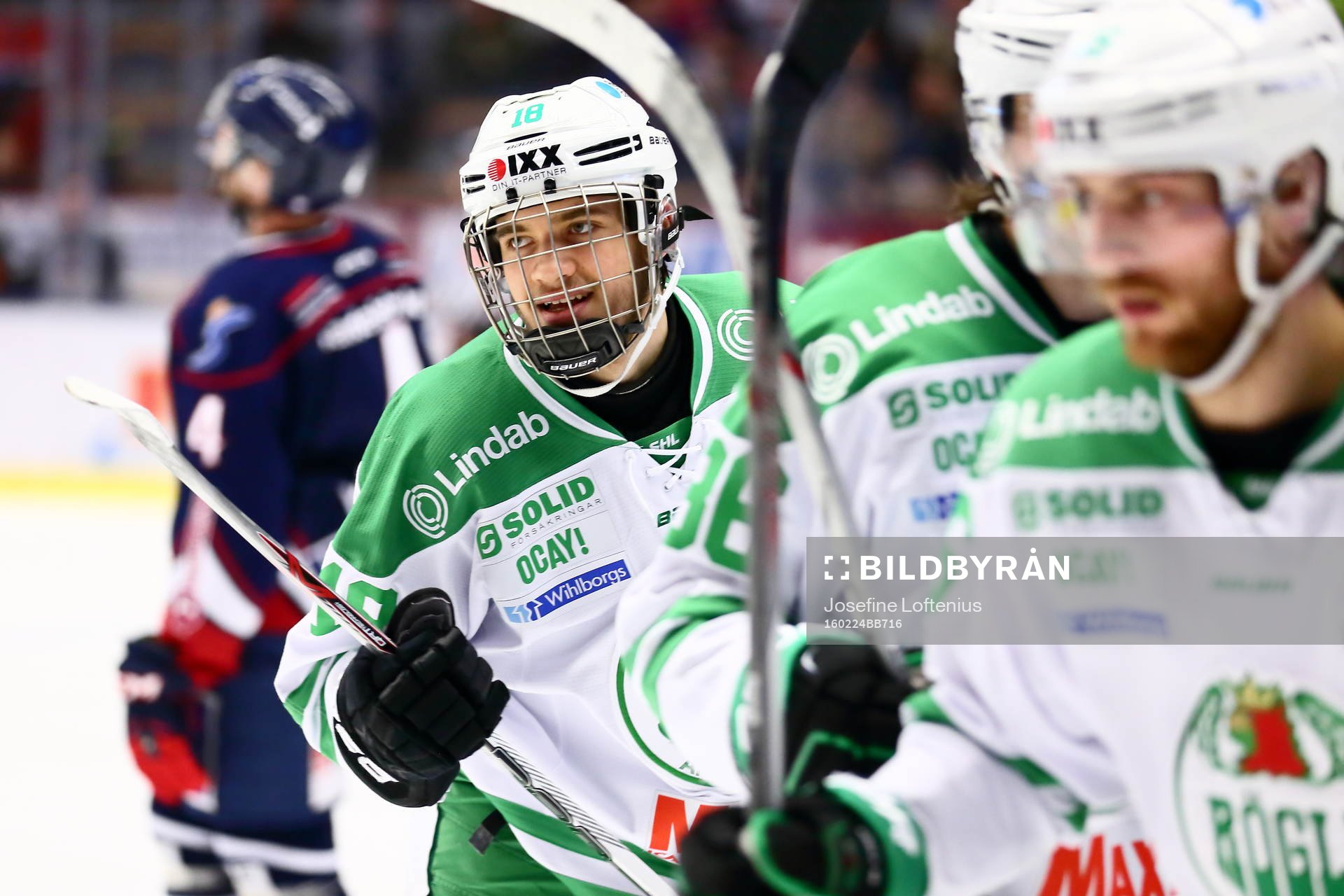 Rögles Timothy Liljegren jublar