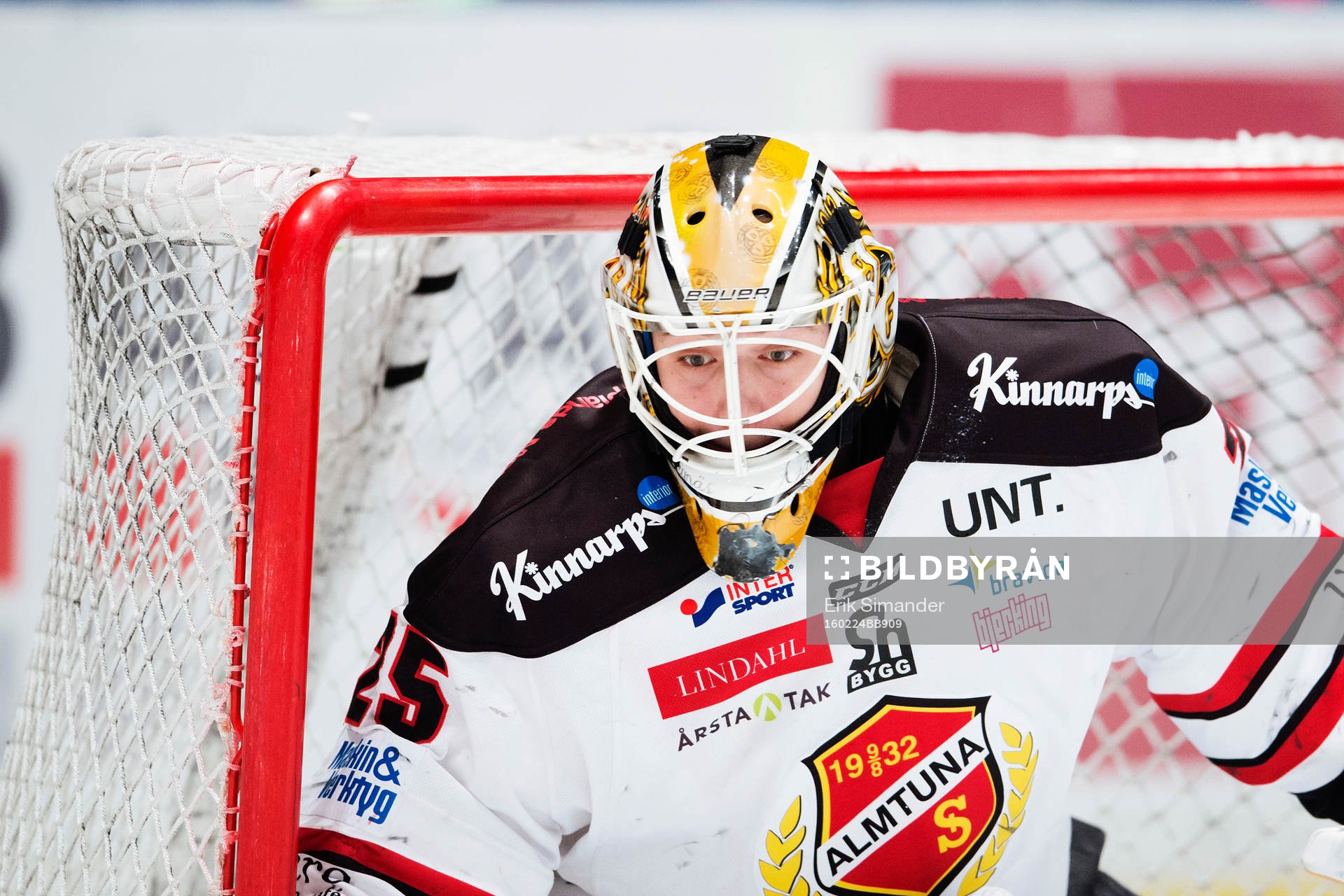 Almtunas målvakt Jonas Johansson