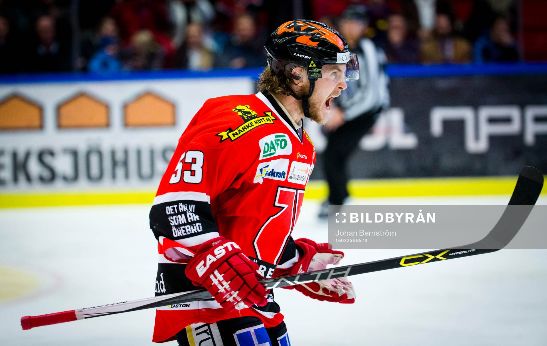 Örebros Bobbo Petersson gör 1-1 och jublar