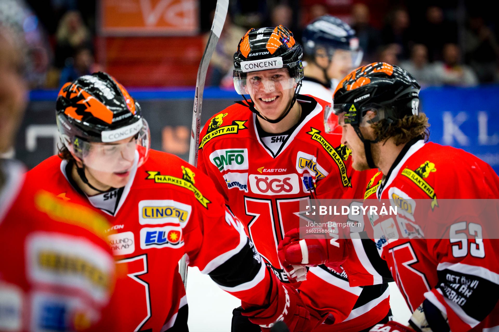 Örebros Bobbo Petersson gör 1-1 och jublar med Jakub