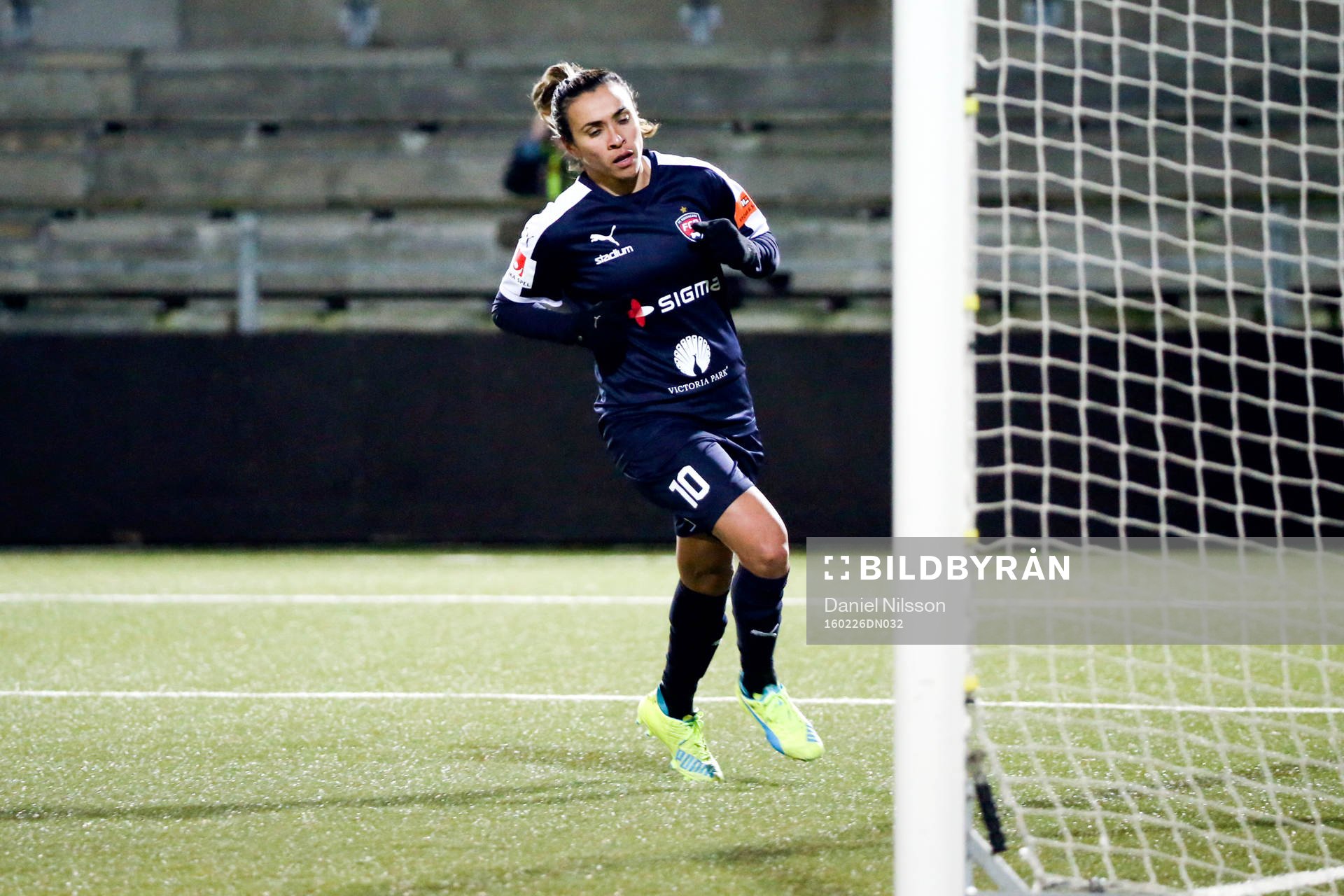 Rosengårds Marta Viera Da Silva jublar