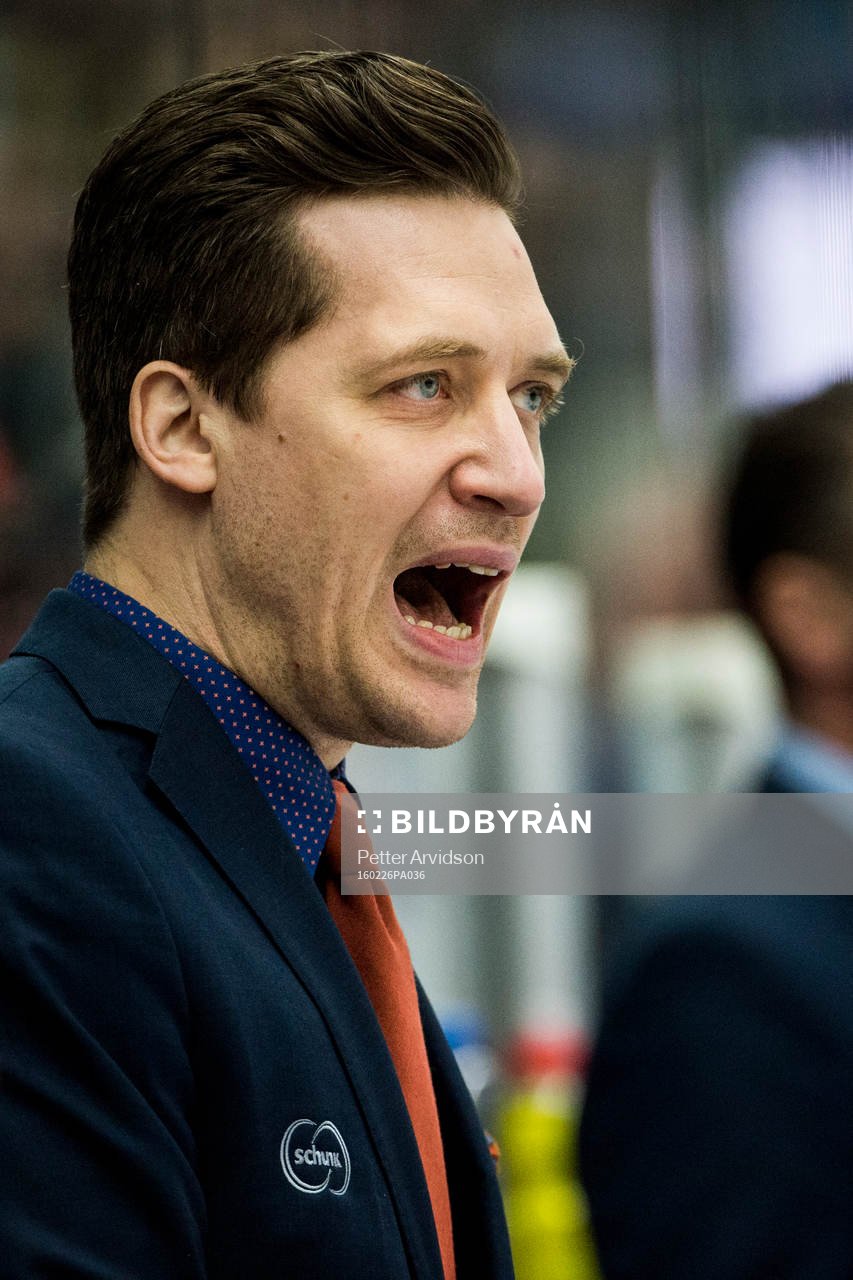 Växjös tränare Sam Hallam