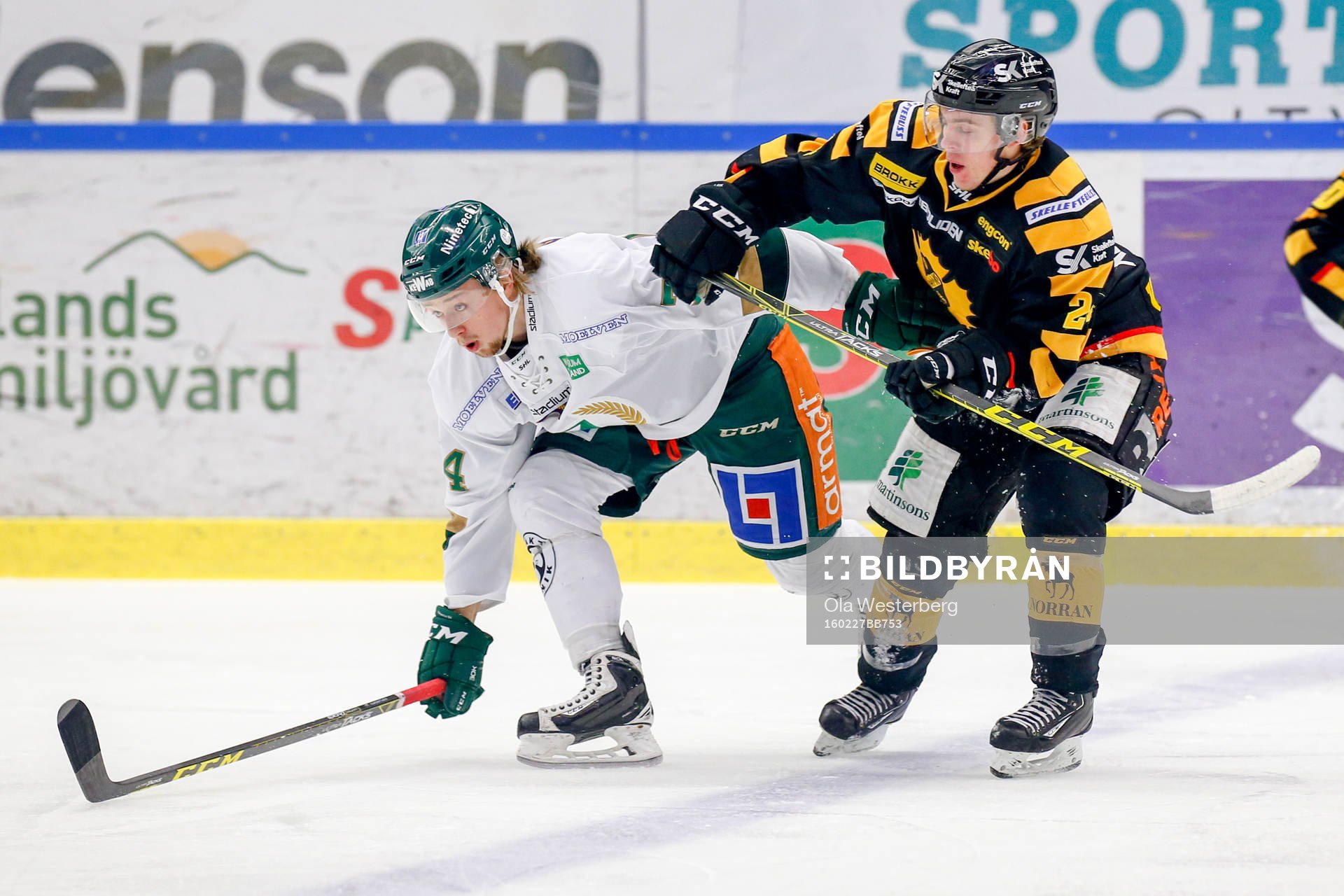 Färjestads Rasmus Asplund och Skellefteås Andreas Wingerli