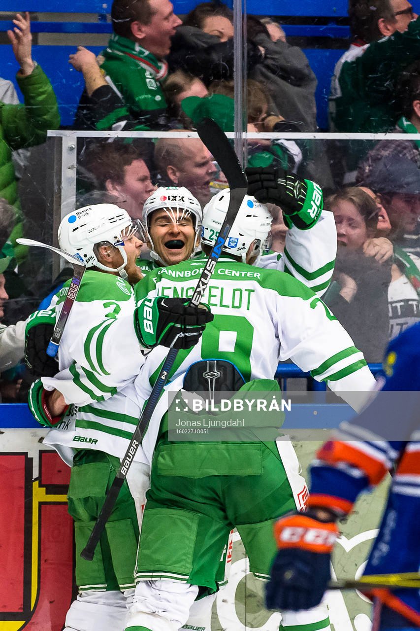 Rögles Dominik Granak jublar