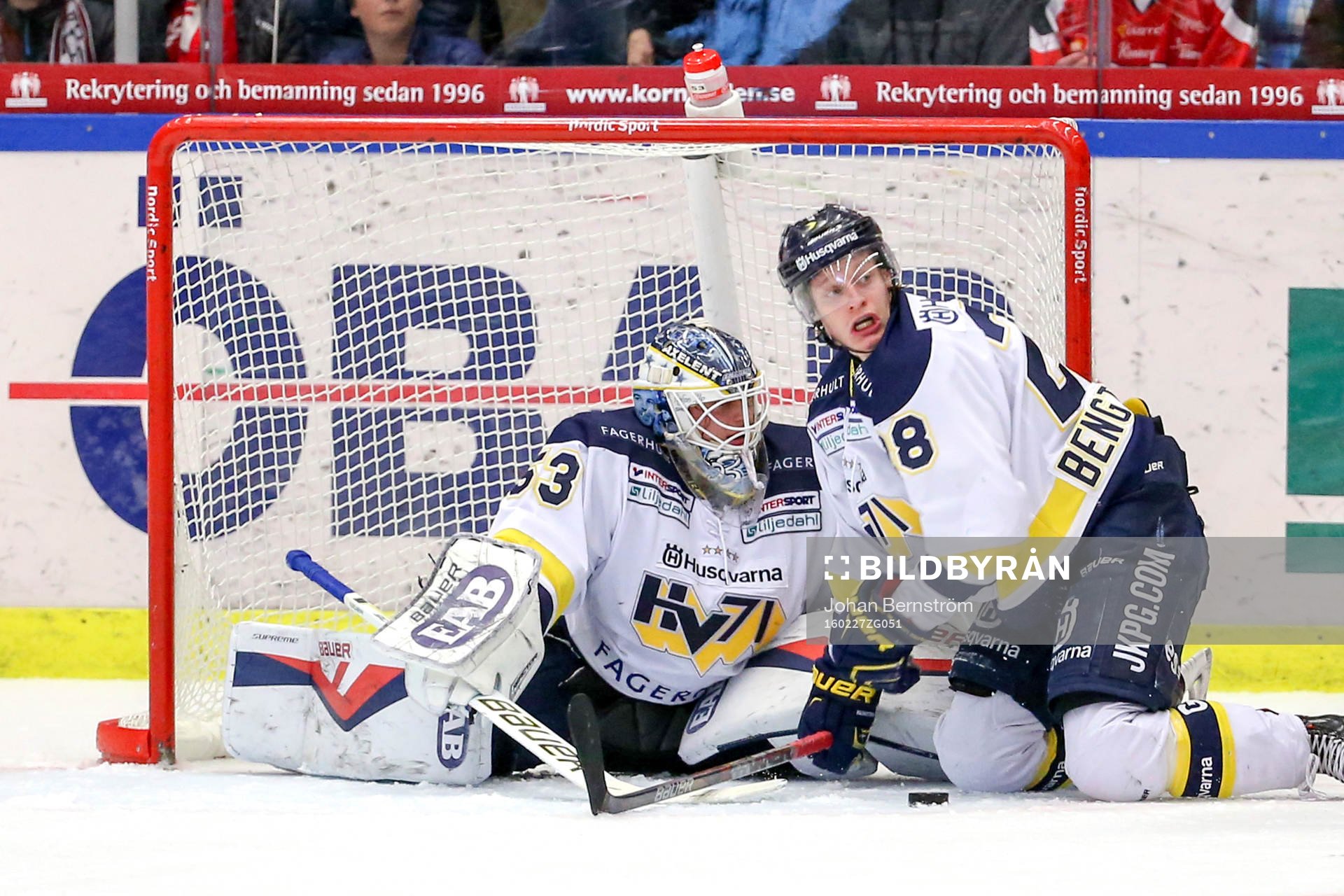 s målvakt Fredrik Pettersson-Wentzel och Jere Karalahti