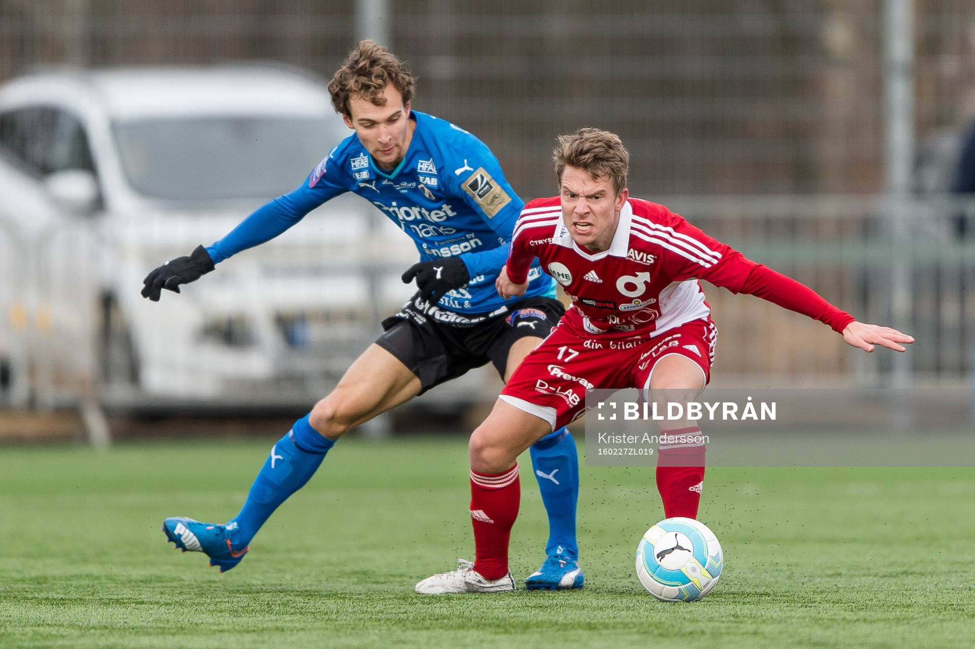 Halmstads Alexander Henningsson och Degerfors Emil Johansson