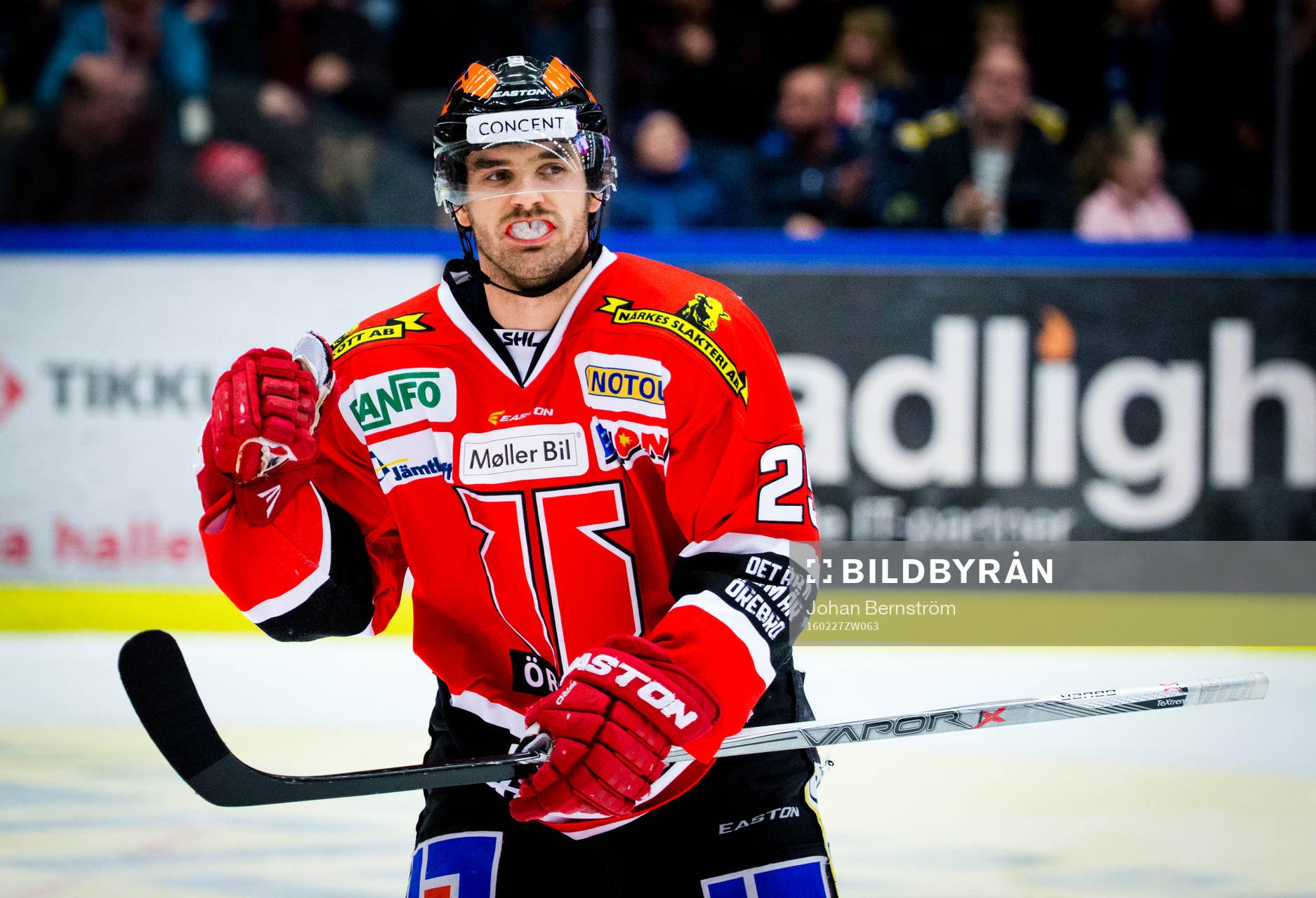 Örebros Martin Johansson gör 4-2 och jublar