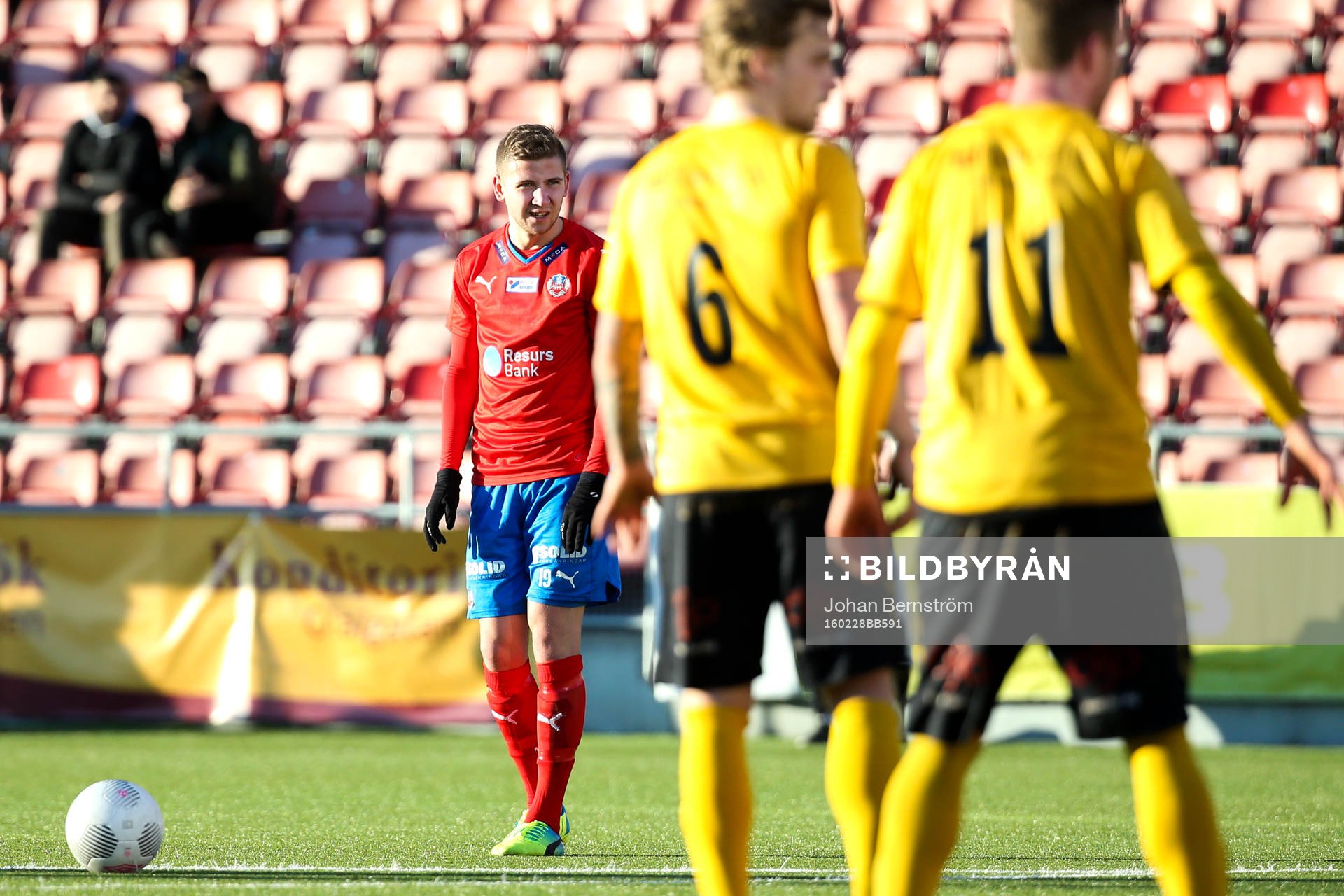 Helsingborgs Darijan Bojanić ska slå en frispark