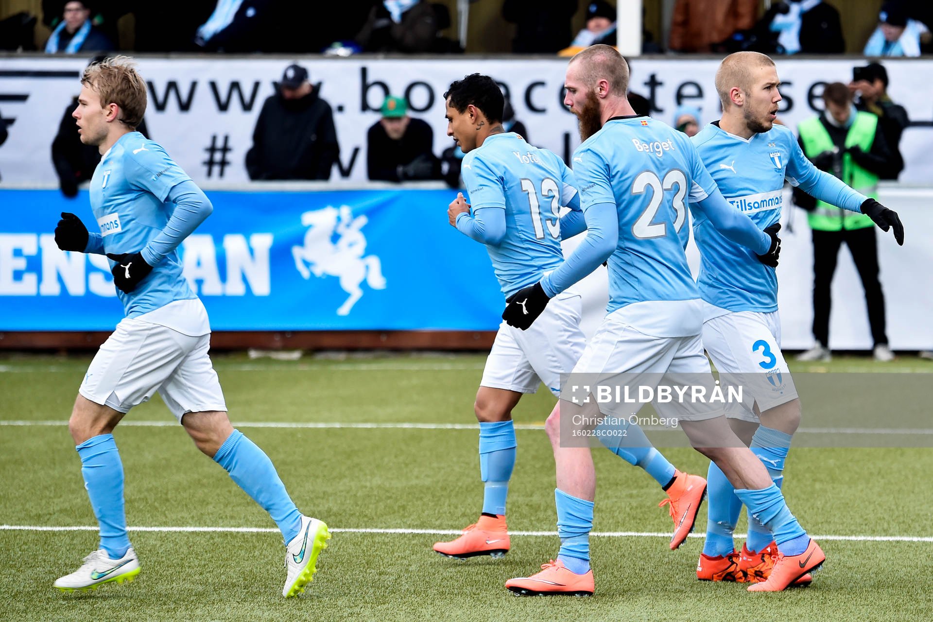 Malmö FFs Oscar Lewicki, Yoshimar Yotún, Jo Inge Berget och Anton Tinnerholm jublar efter 1-2 under fotbollsmatchen i Svenska Cupen mellan Ängelholm och Malmö FF den 28 februari 2016 i Malmö.
