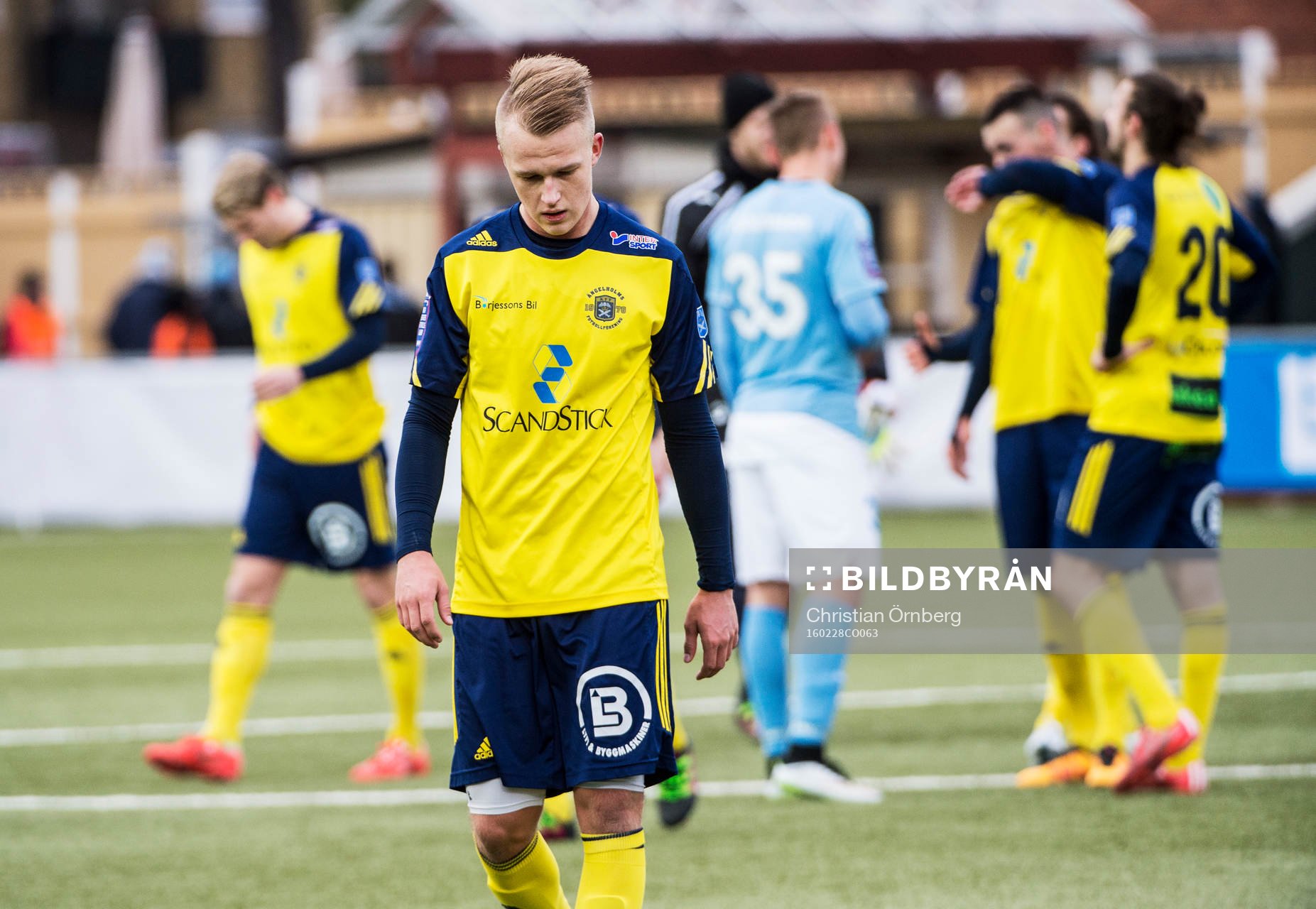 Deppiga miner i Ängelholm