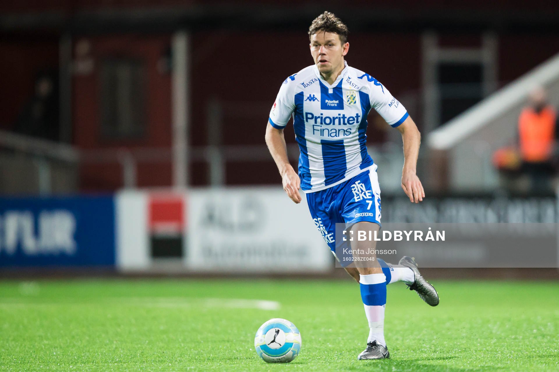 IFK Göteborgs Mads Winther Albaek i aktion