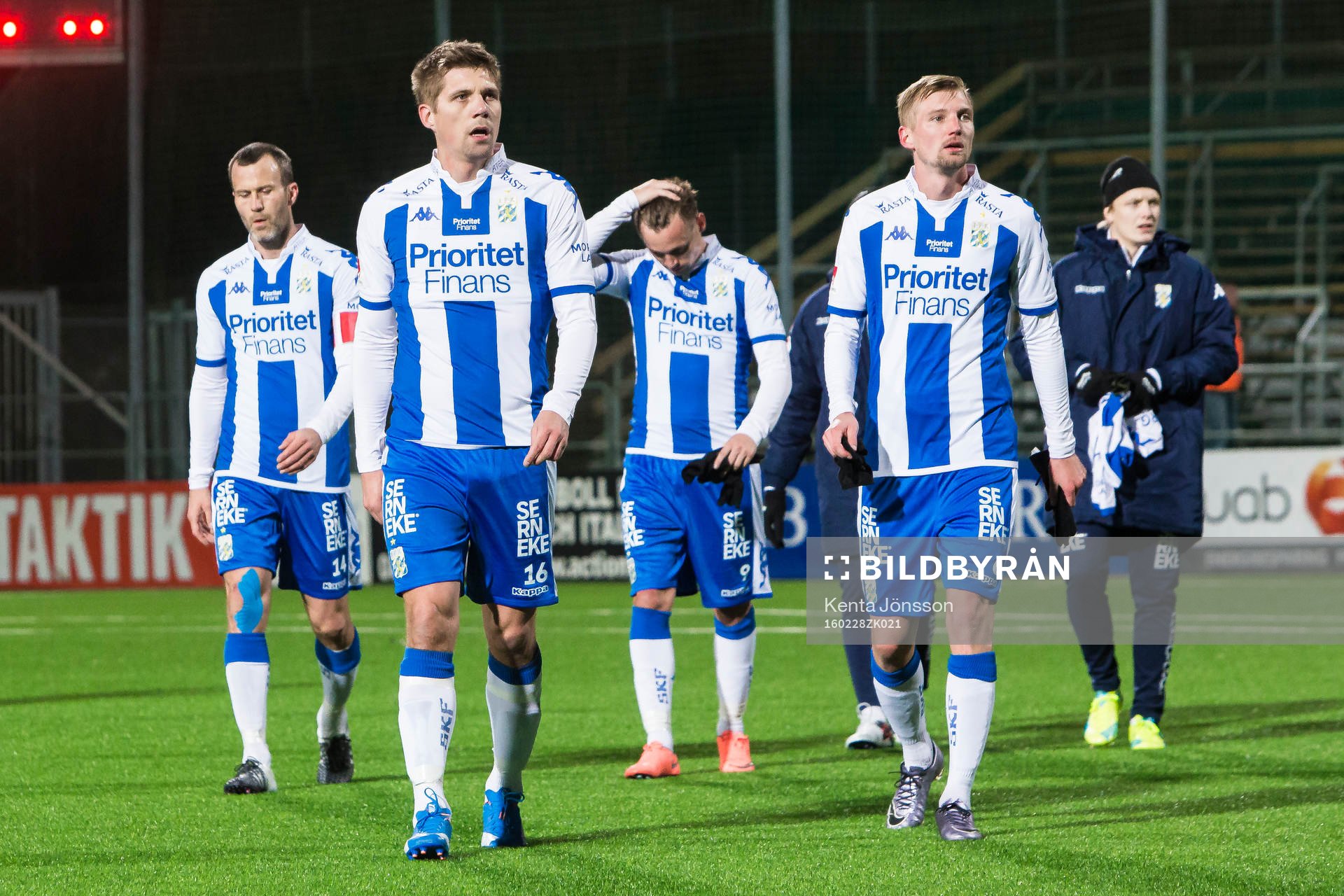 IFK Göteborgs Mikael Boman och Sebastian Eriksson deppar