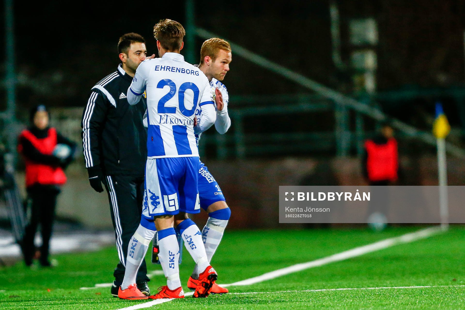 IFK Göteborgs målskytt Victor Sköld byts ut