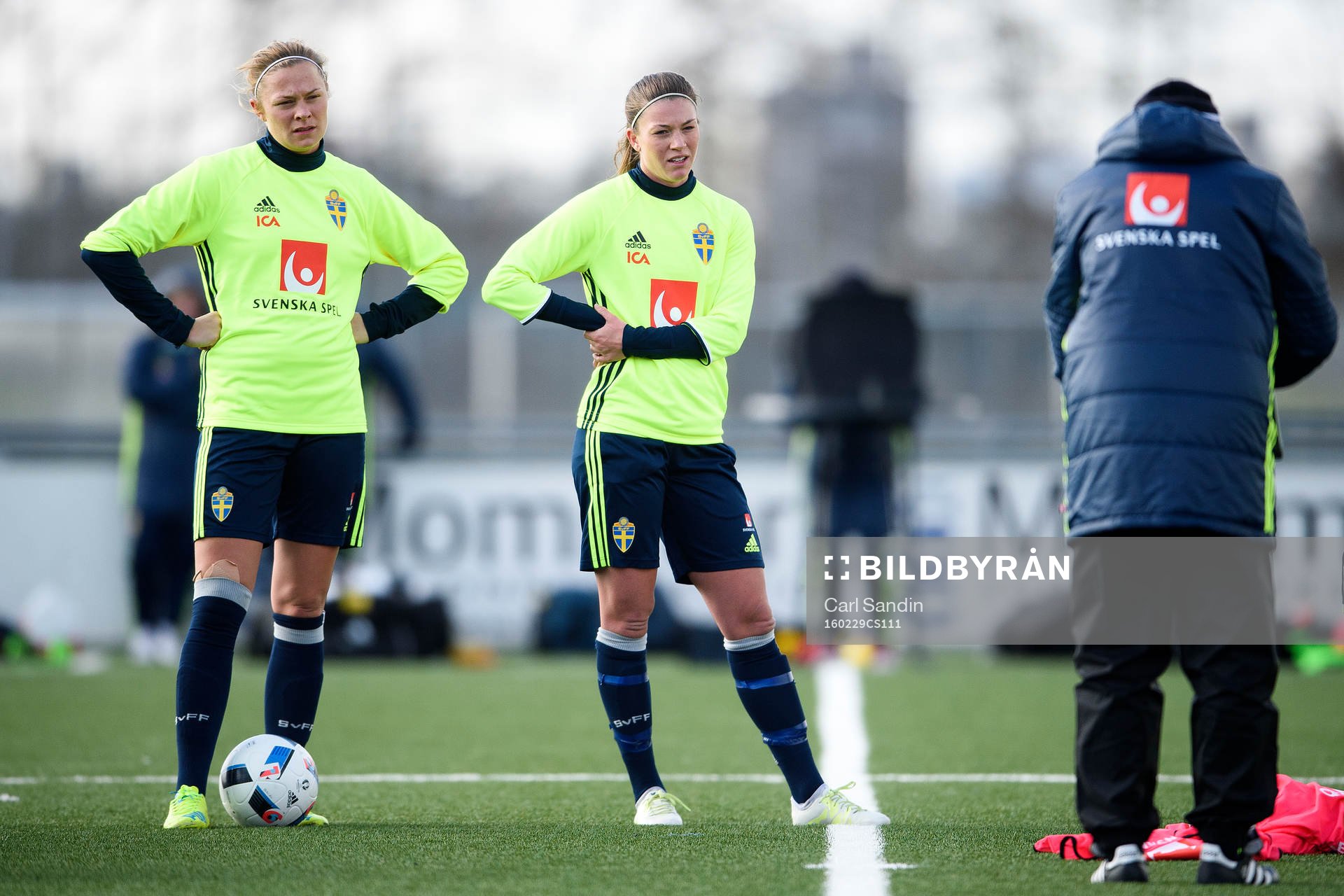 Sveriges Fridolina Rolfö och Pauline Hammarlund
