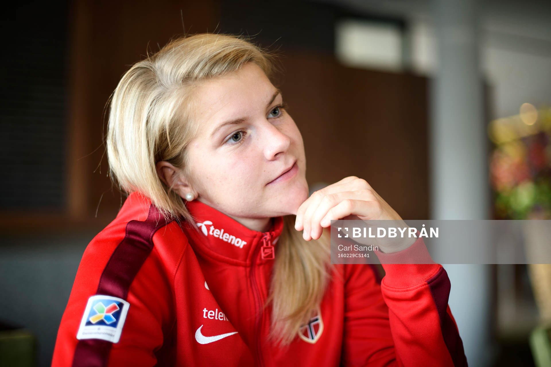 Norges Ada Hegerberg blir intervjuad