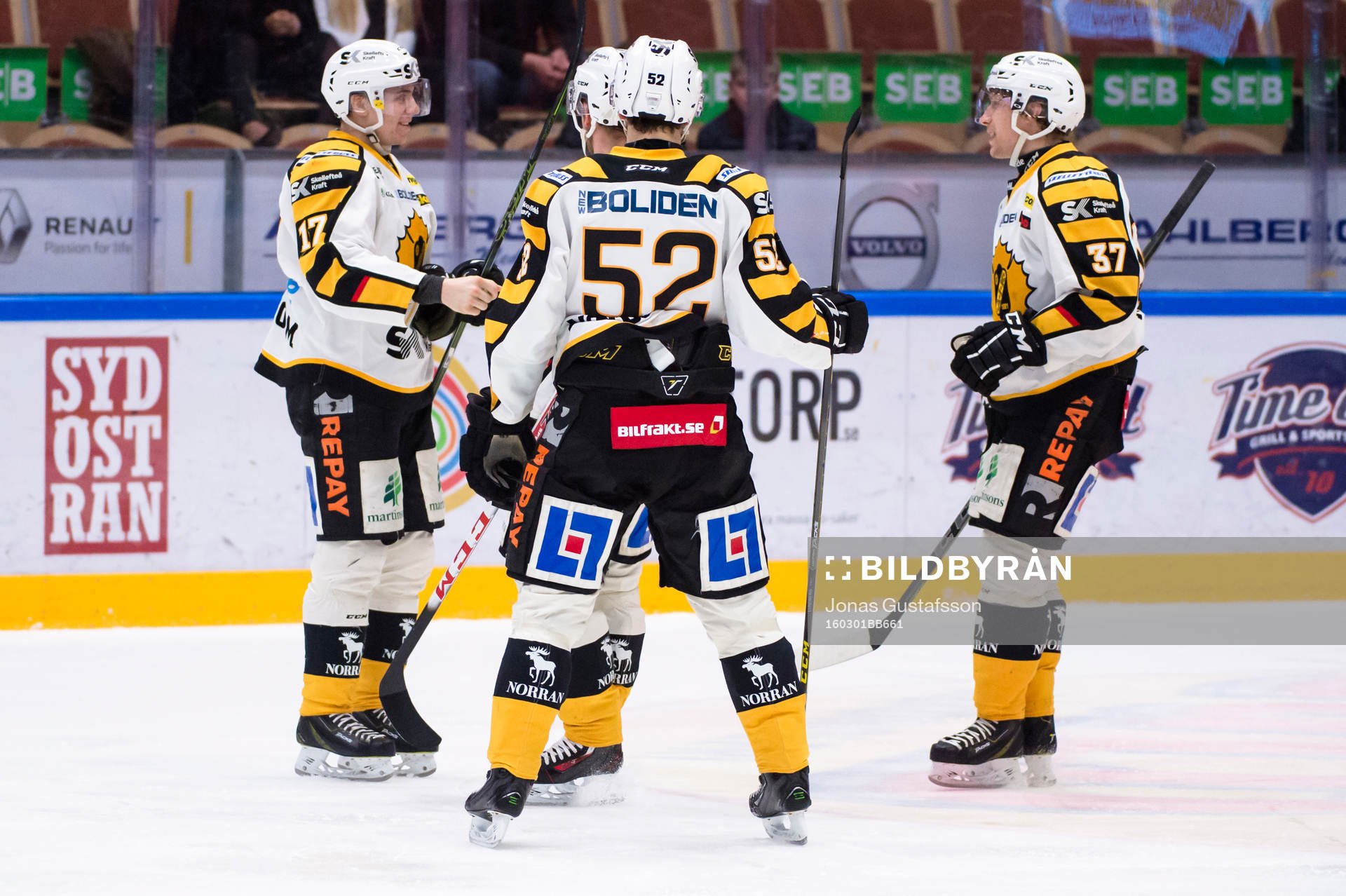 Skellefteås Pär Lindholm gör 1-0