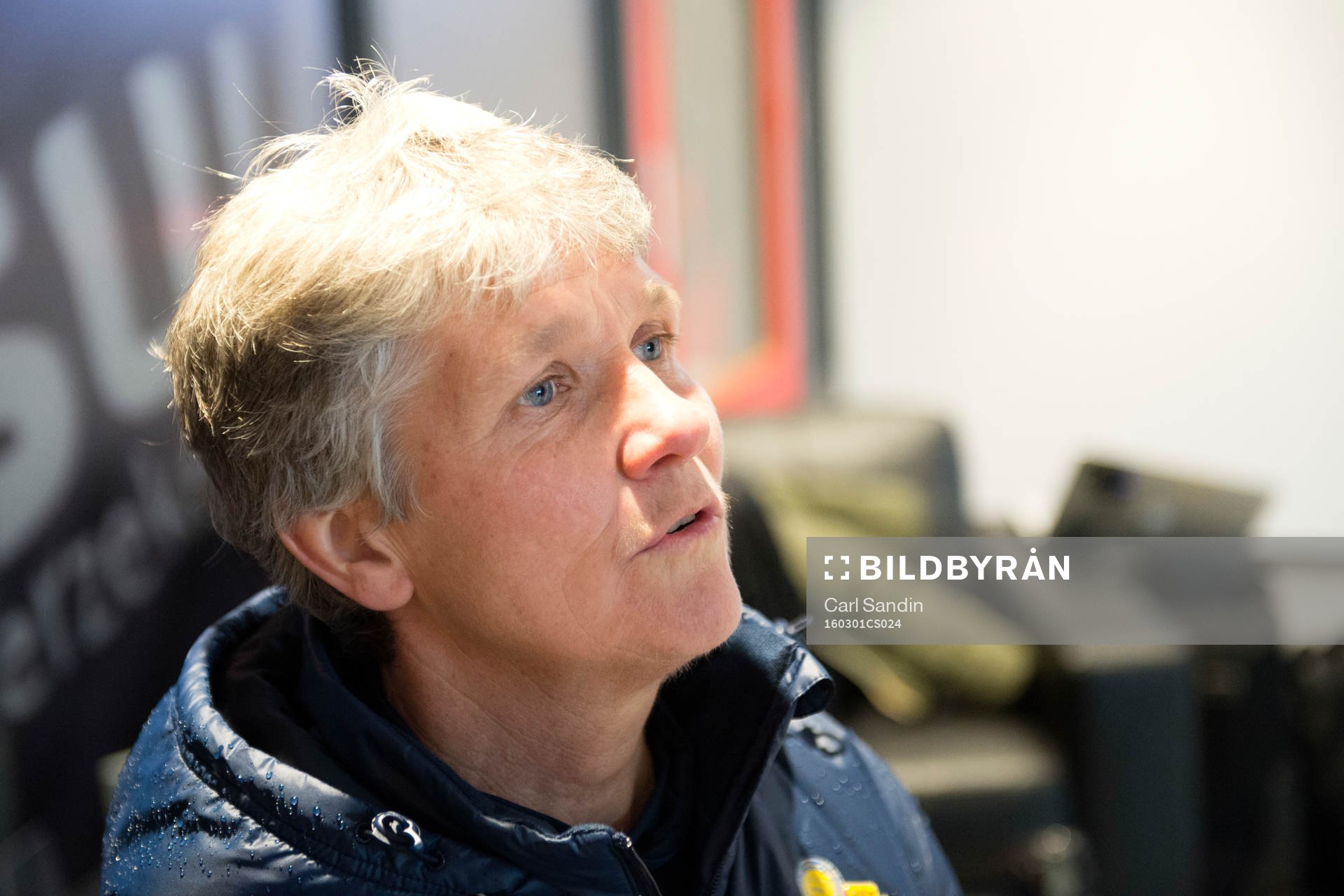Sveriges förbundskapten Pia Sundhage blir intervjuad