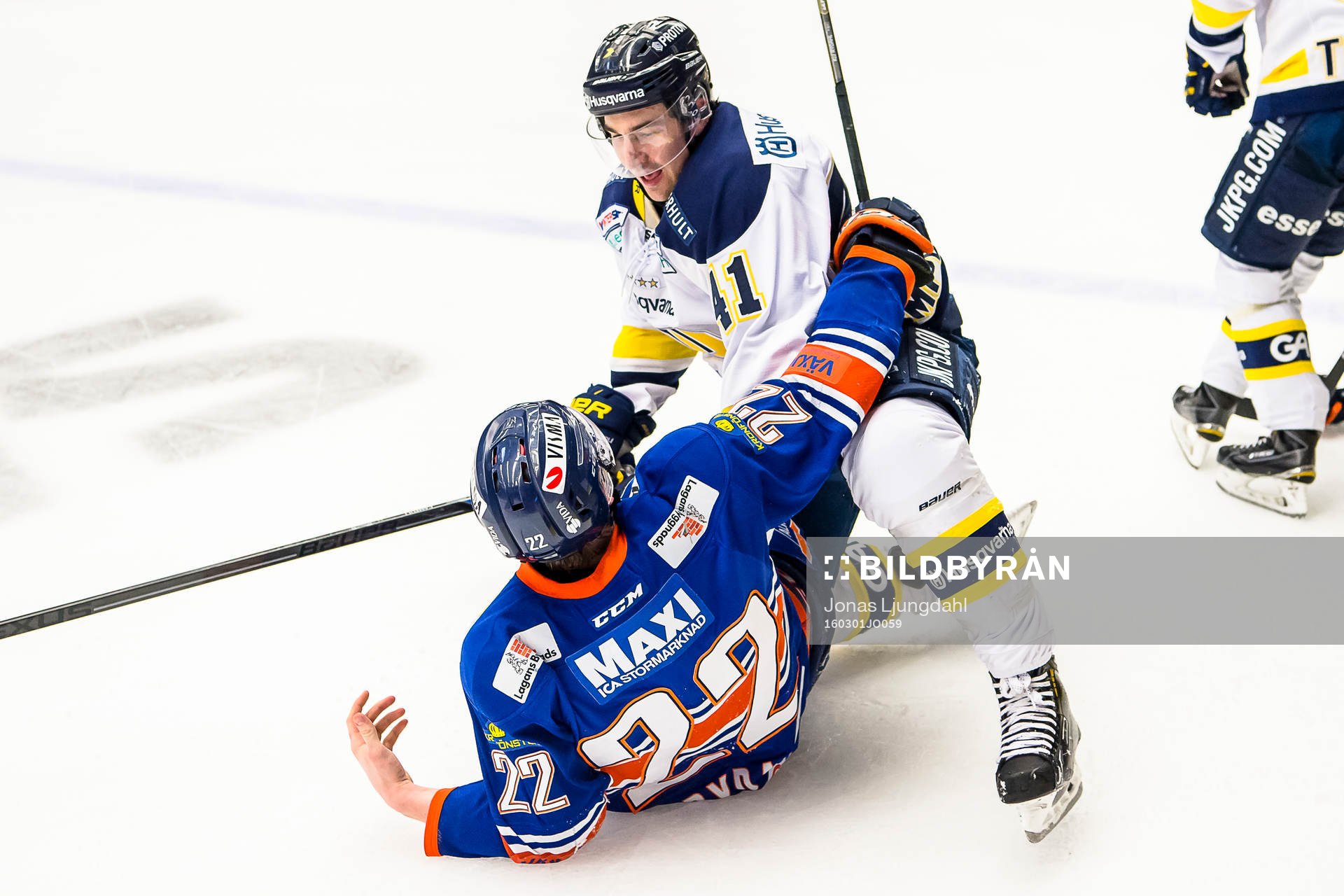 s Chris Campoli