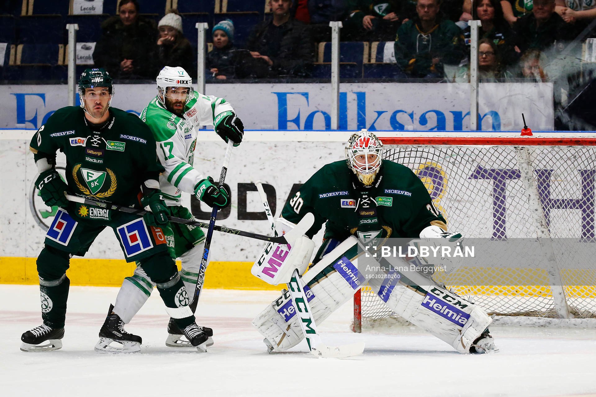 Rögles Taylor Matson mot Färjestads Niclas Arell och