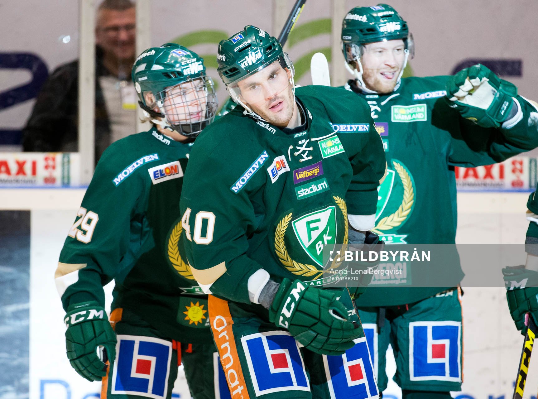 Färjestads Niclas Arell jublar