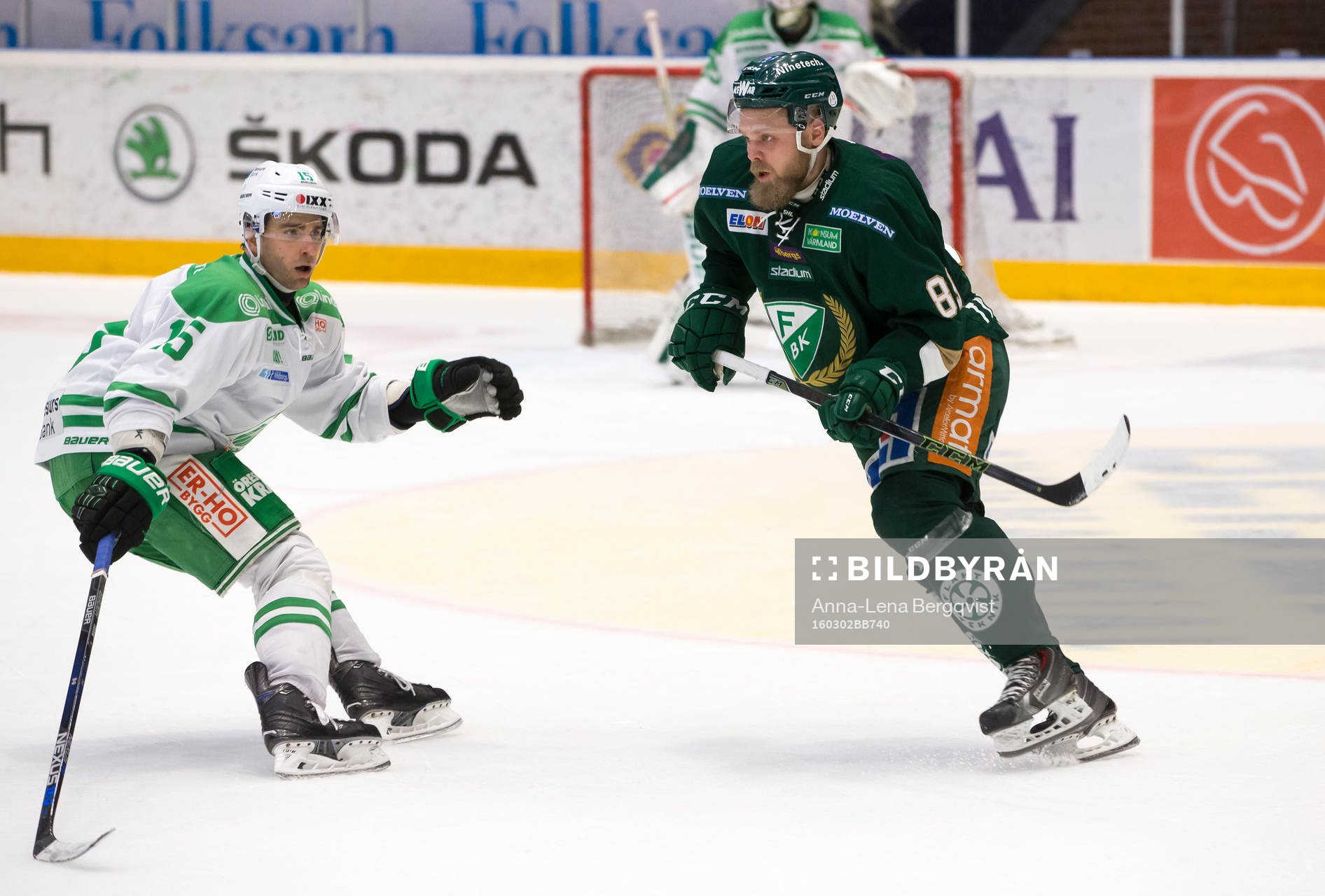 Rögles Dominik Granak och Färjestads Antti Tyrväinen