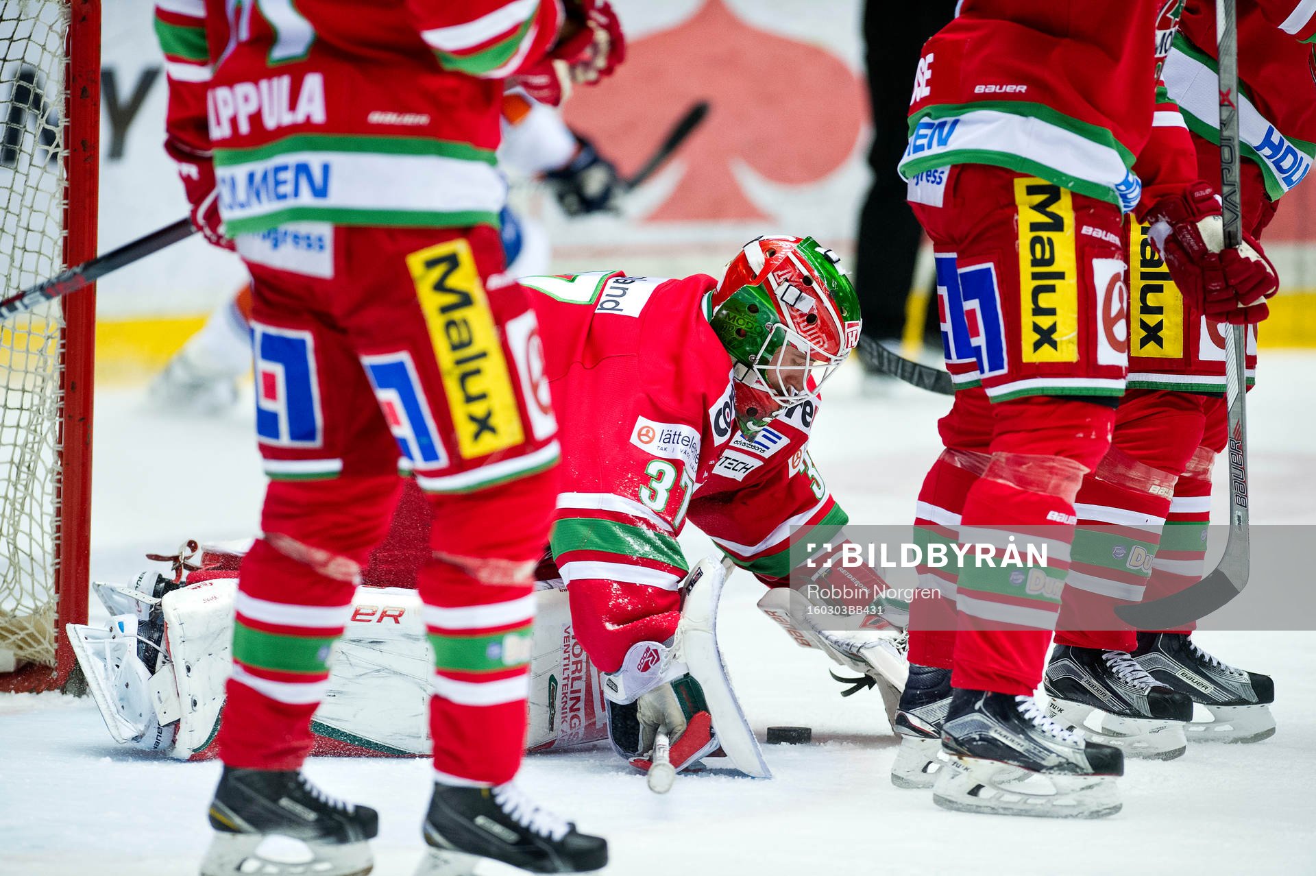 Modos målvakt Adam Reideborn