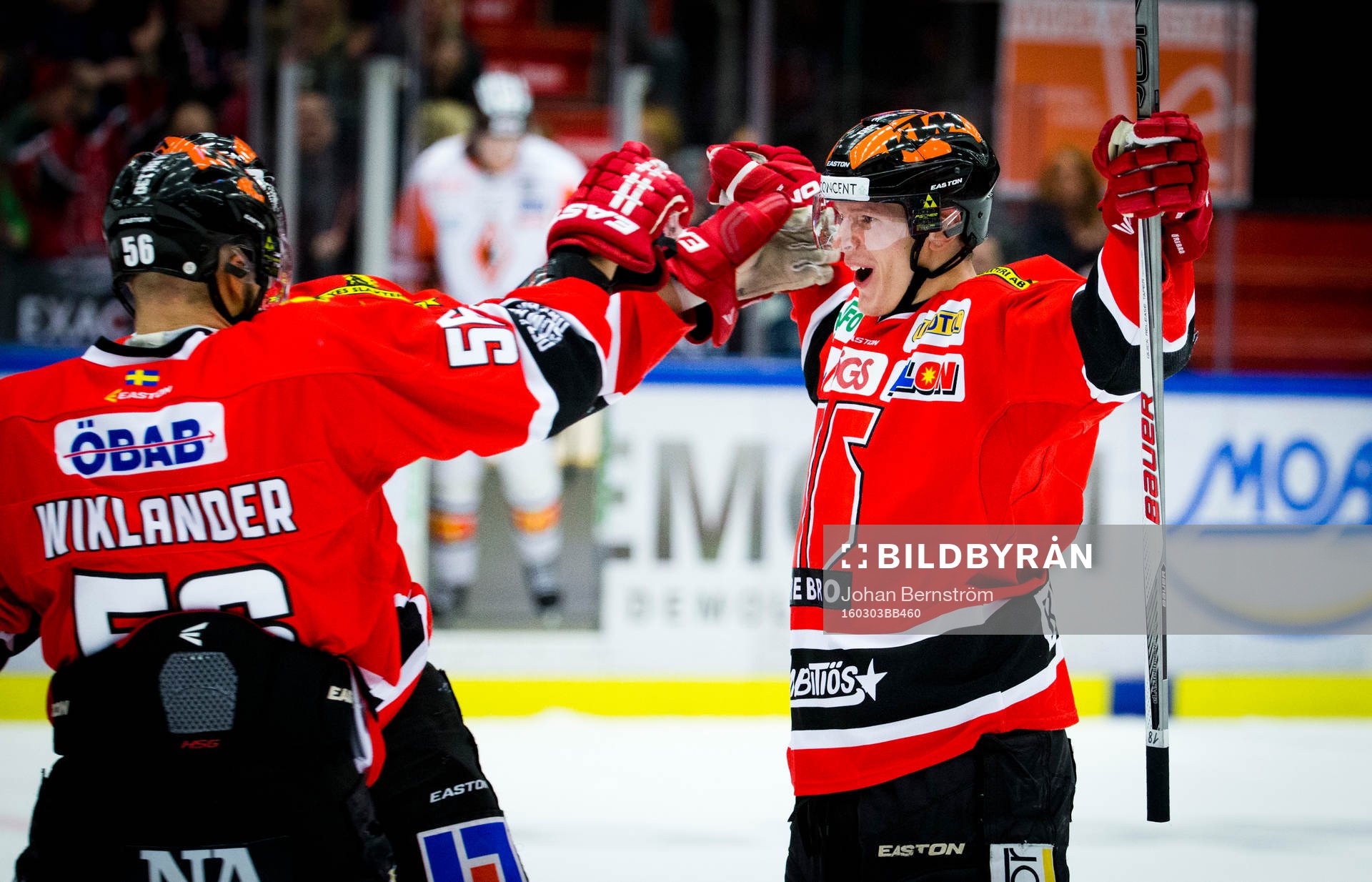 Örebros Jakub Krejcik gör 2-0 och jublar med Johan