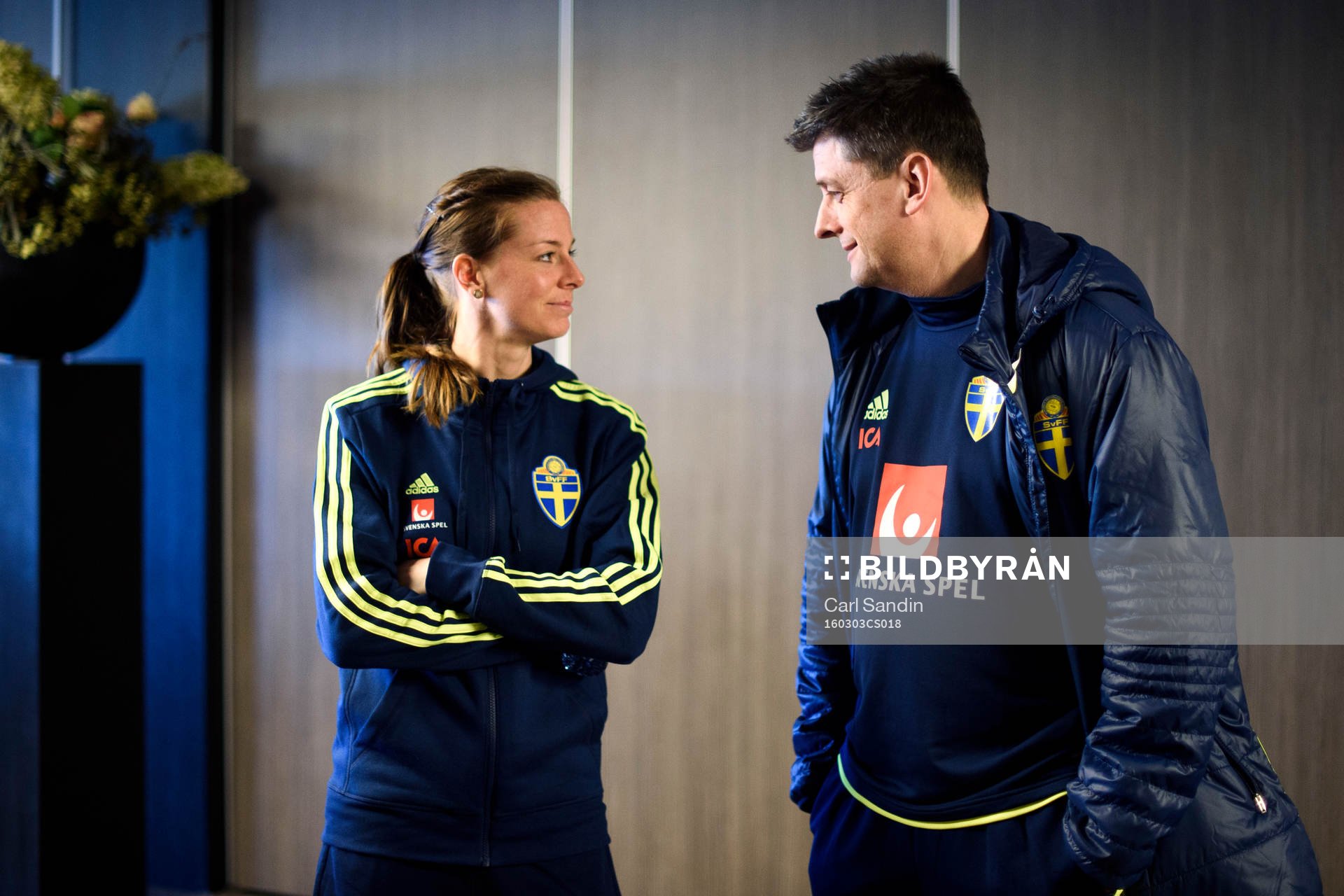 Sveriges Lotta Schelin och läkare Mats Börjesson