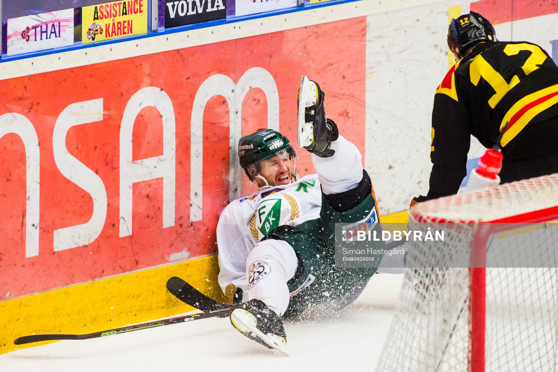 Färjestads Ole-Kristian Tollefsen faller