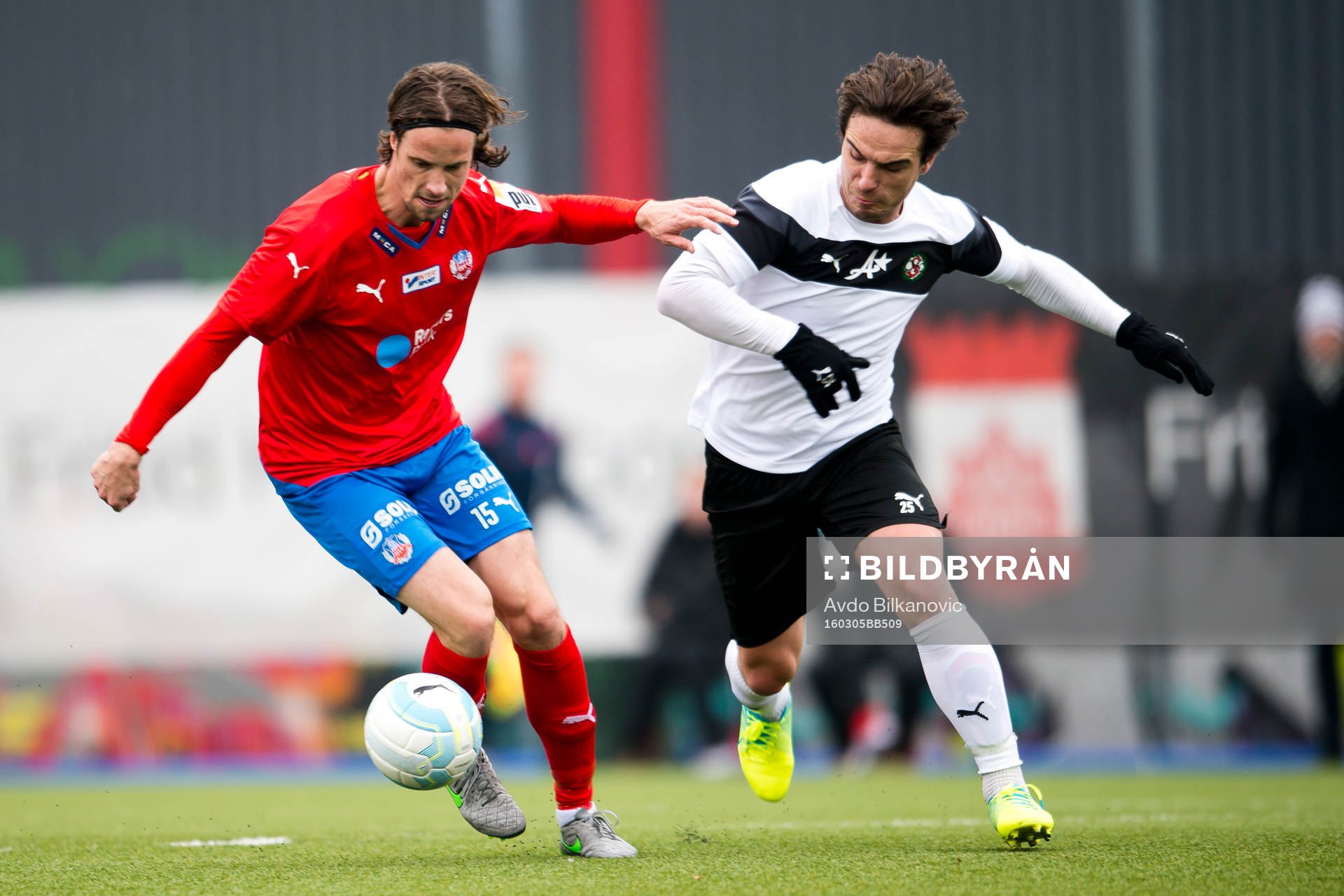 Helsingborgs Linus Hallenius och Örebros Nordin Gerzic