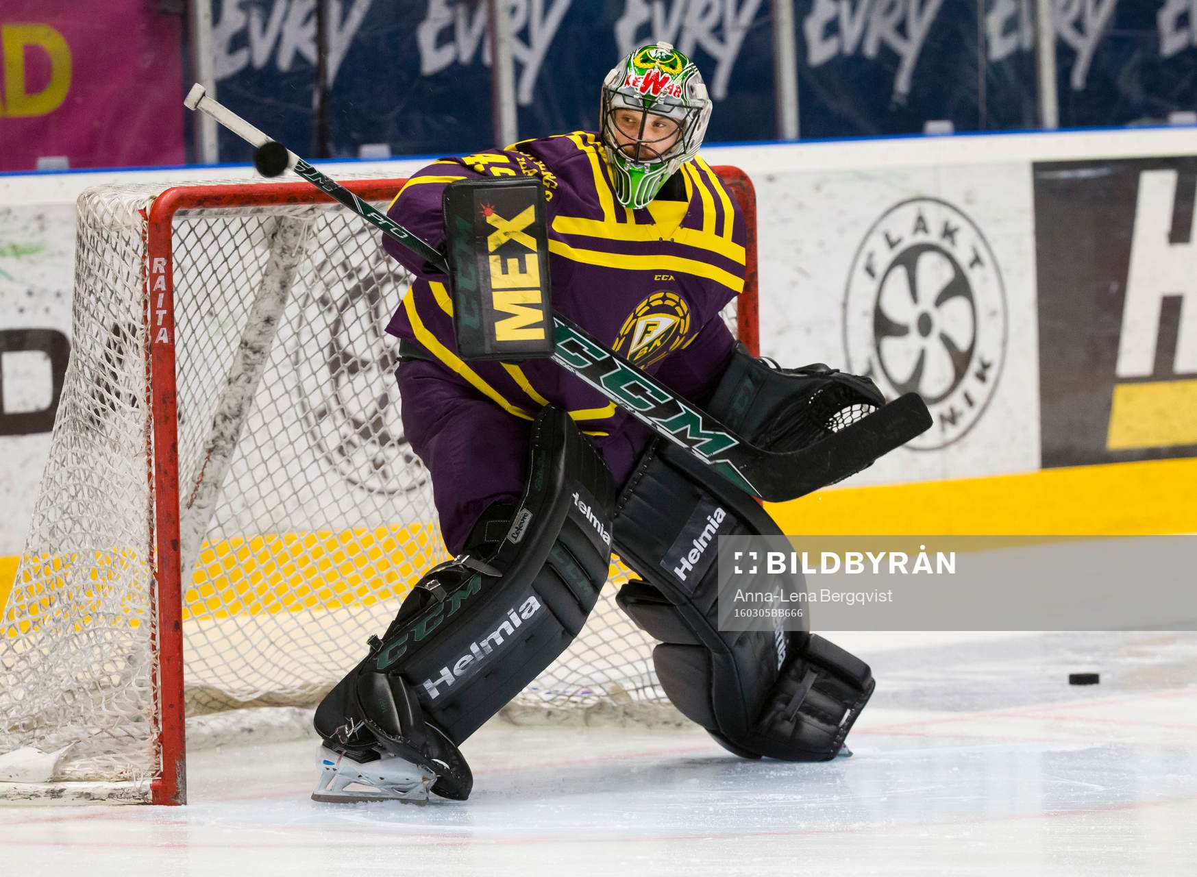 Färjestads målvakt Justin Pogge