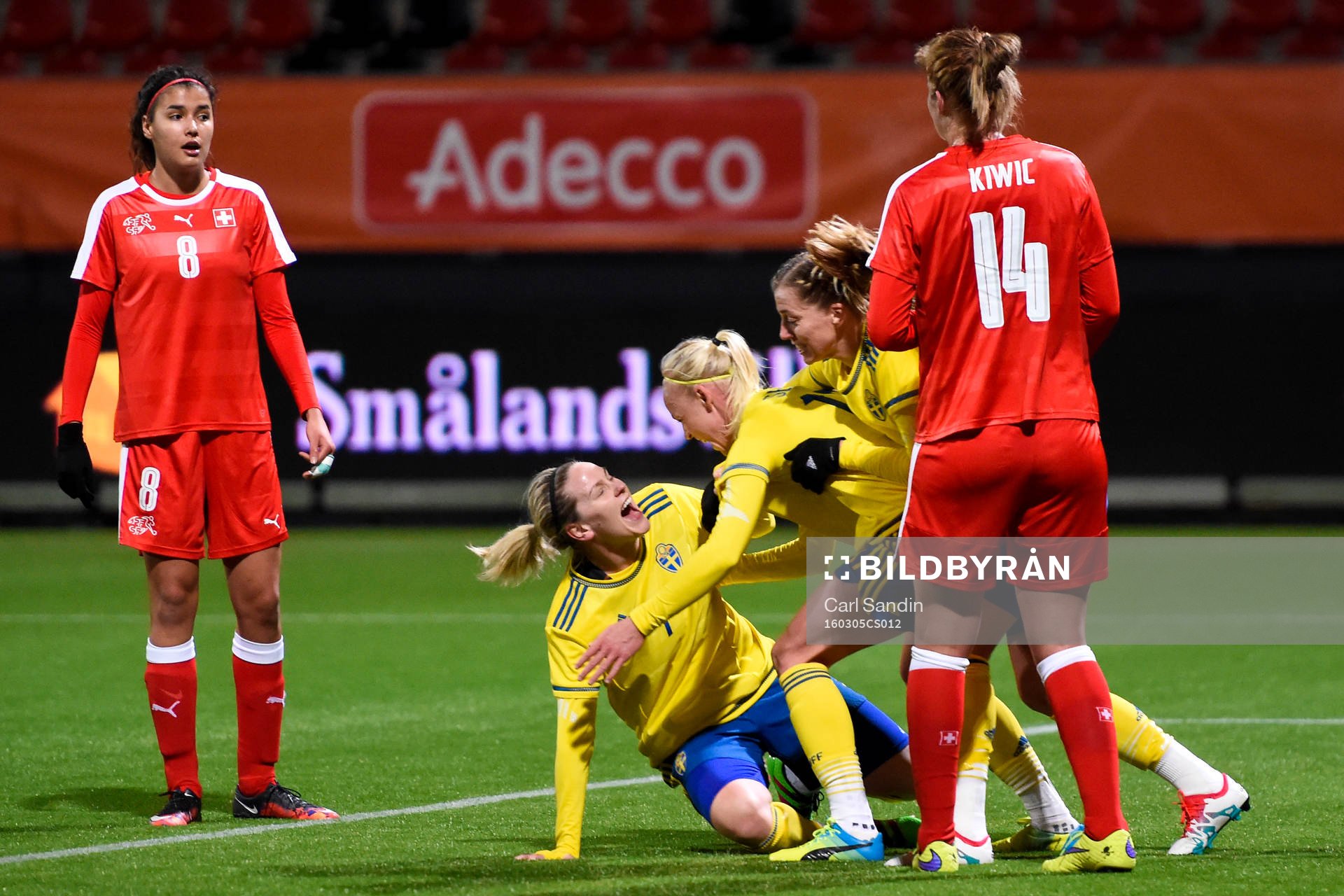 Sveriges Lisa Dahlkvist, Caroline Seger och Linda Sembrant