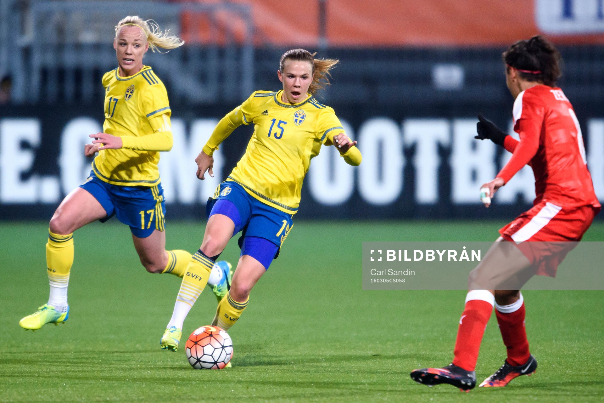 Sveriges Caroline Seger och Jessica Samuelsson