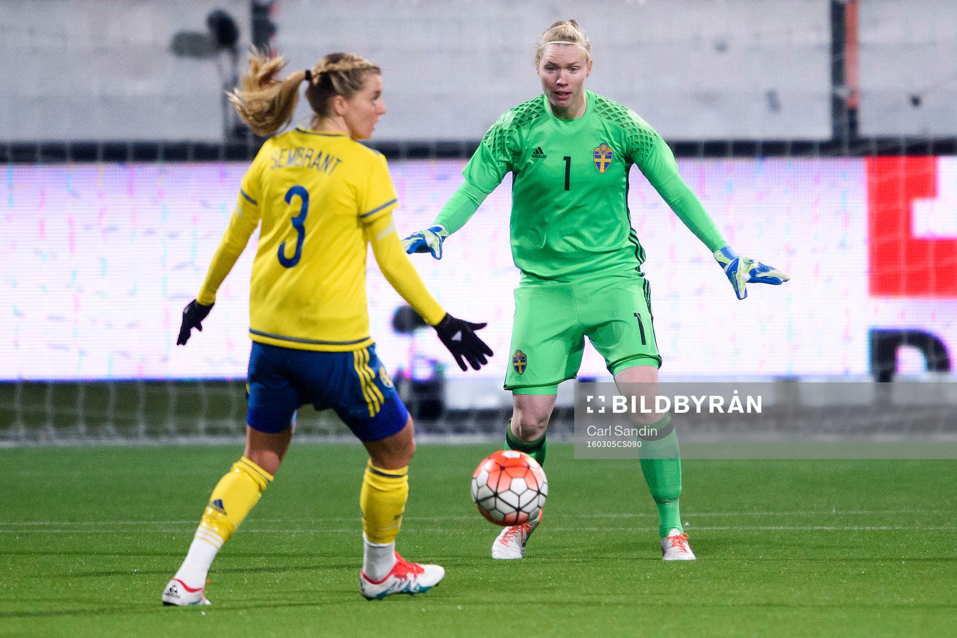 s+målvakt Hedvig Lindahl