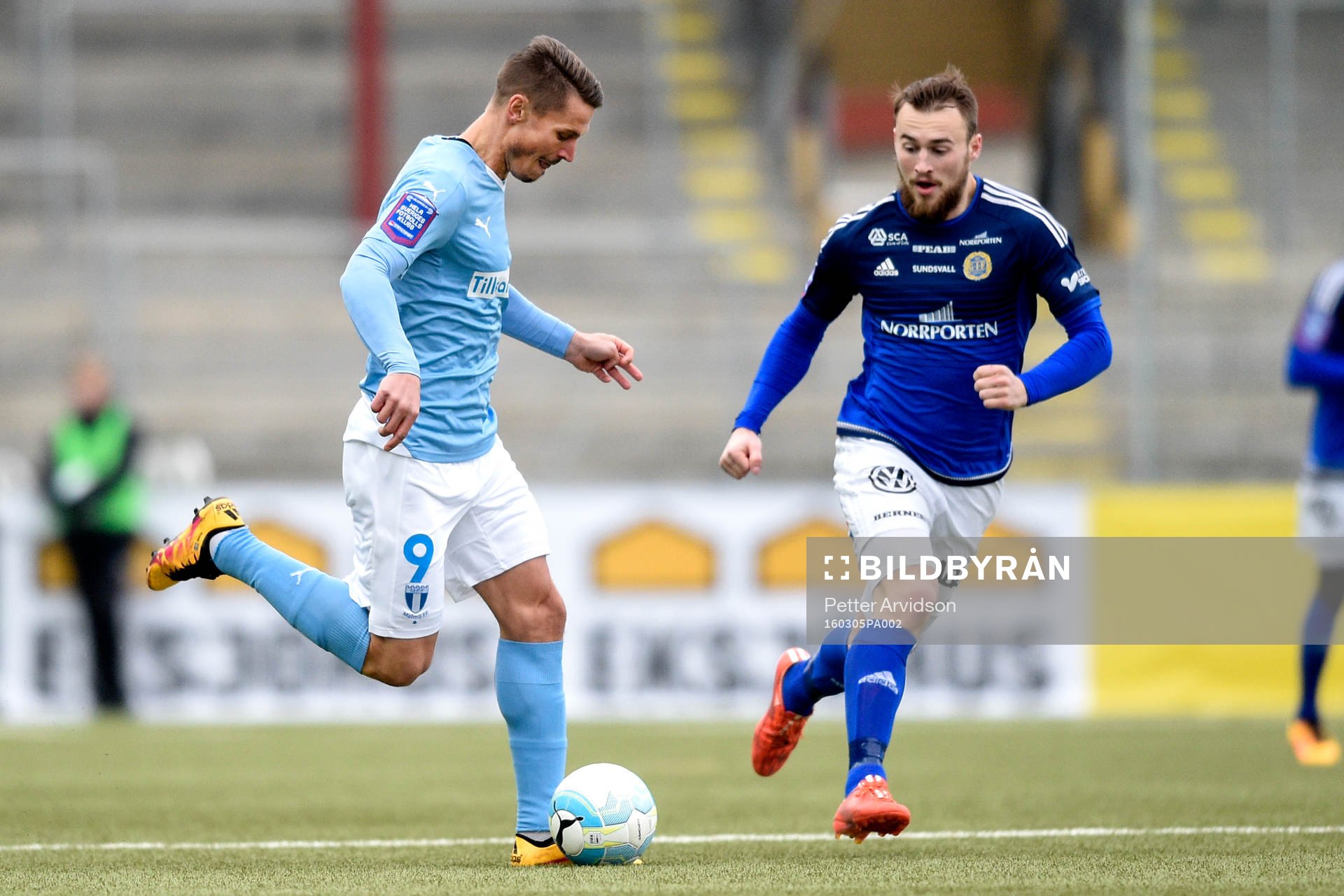 Malmö FFs Markus Rosenberg och Sundsvalls Runar