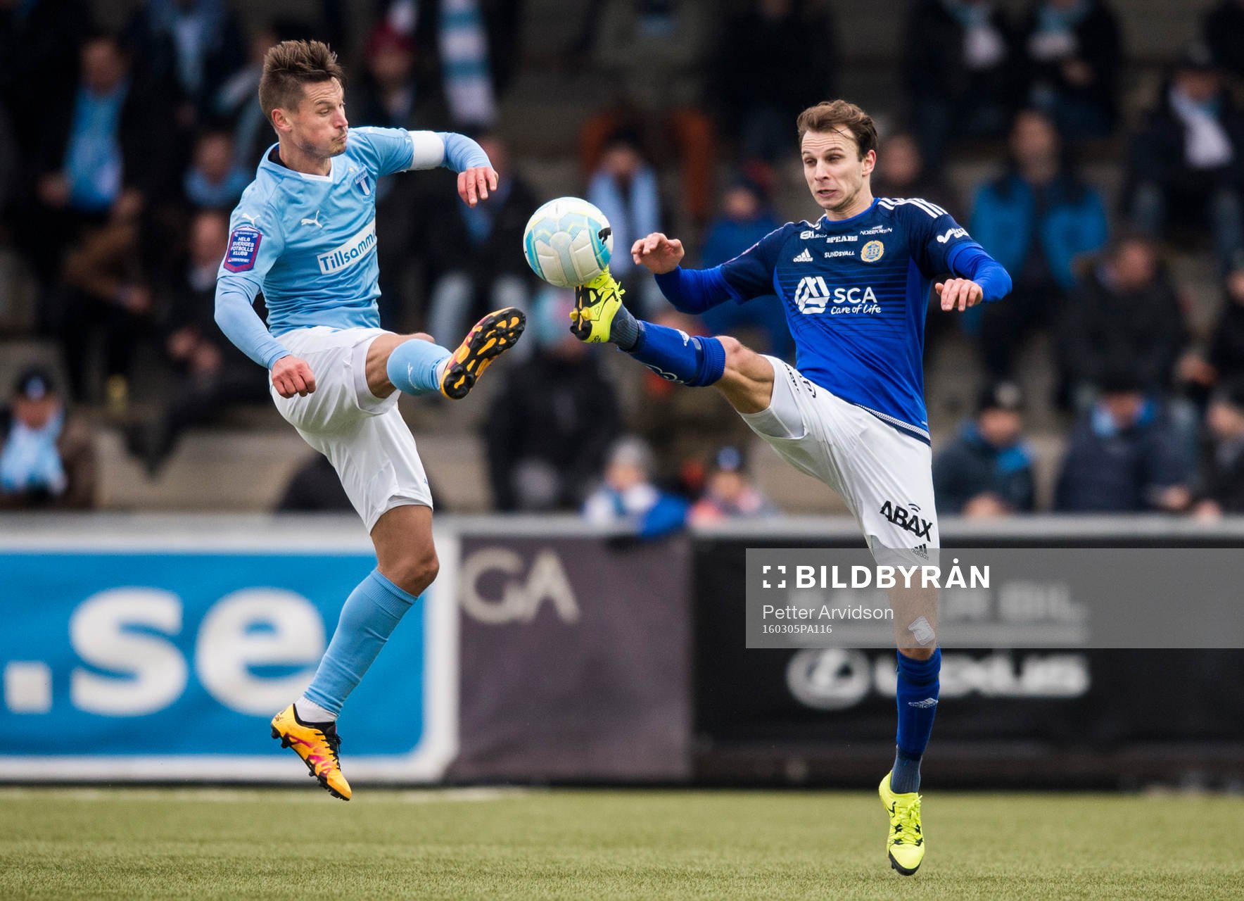Malmö FFs Markus Rosenberg och Sundsvalls Lars Christian