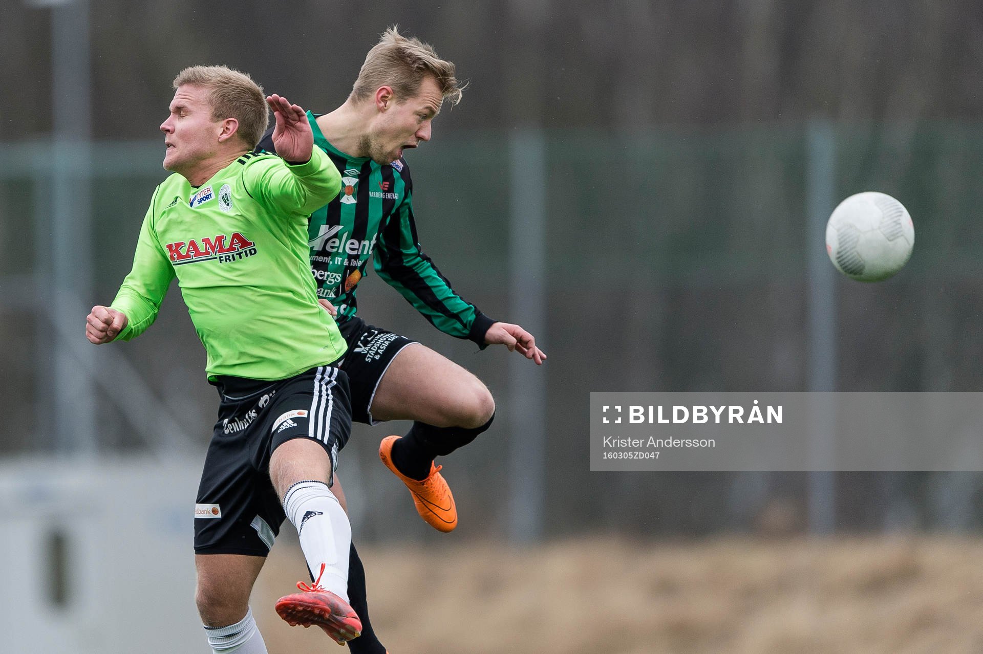 Tenhults Adam Hermansson och Varbergs Sebastian Crona