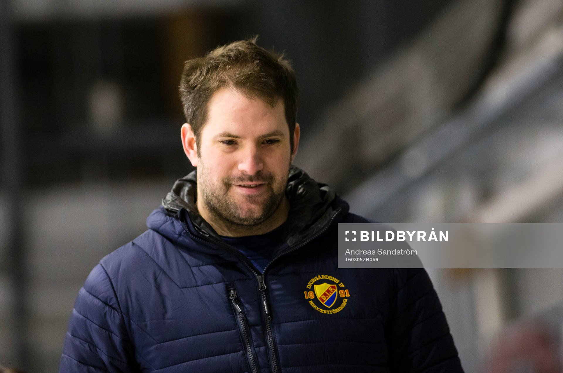 Djurgårdens tränare Jared Cipparone ser glad ut