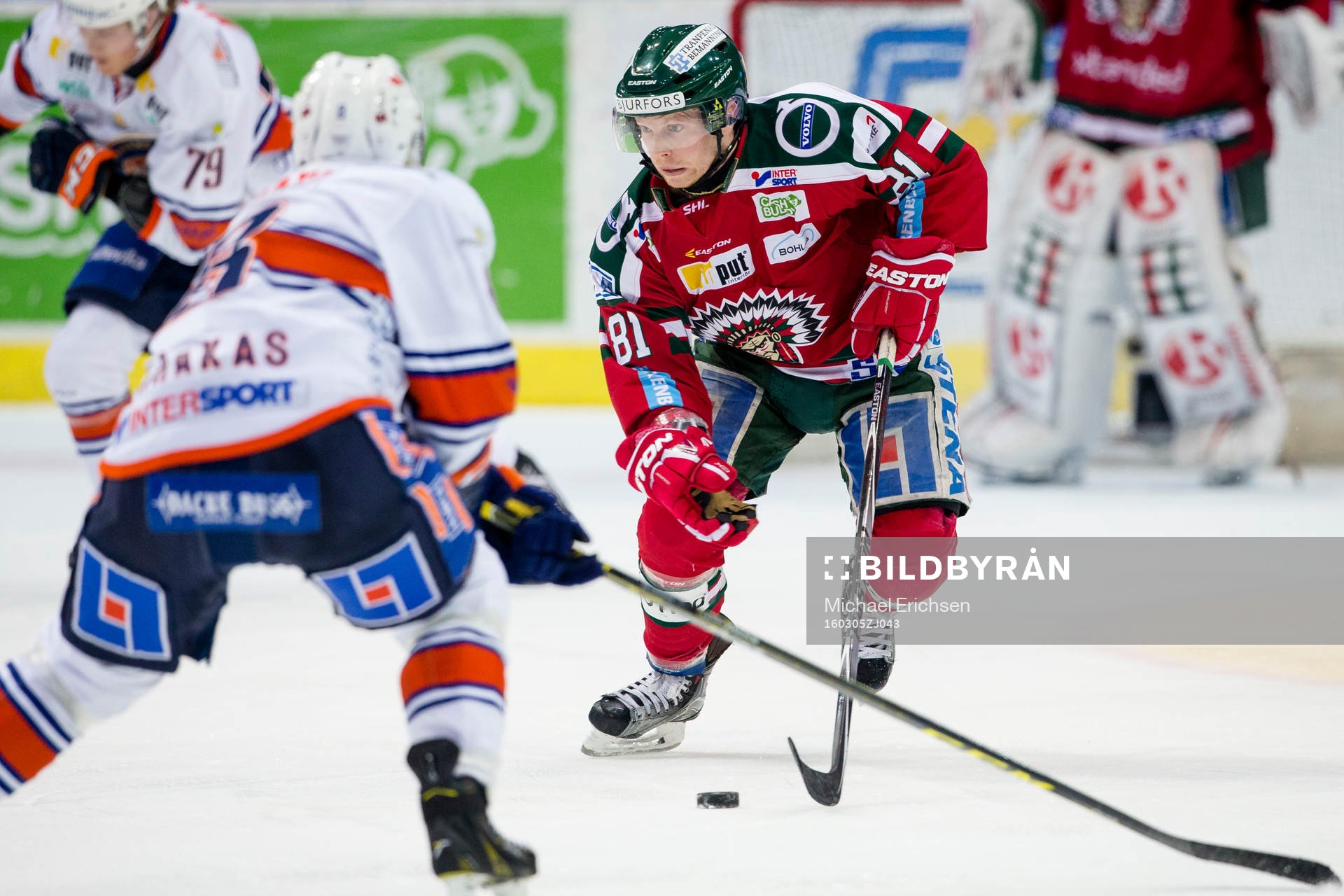 Frölundas Ryan Lasch mot Växjös Ville Varakas